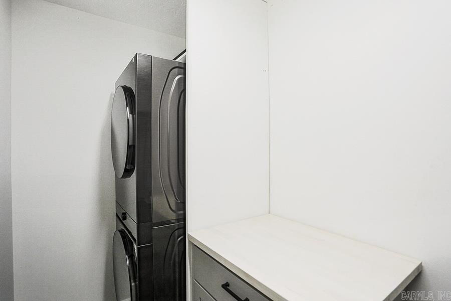 GARDEN OAKS ADDN - Residential