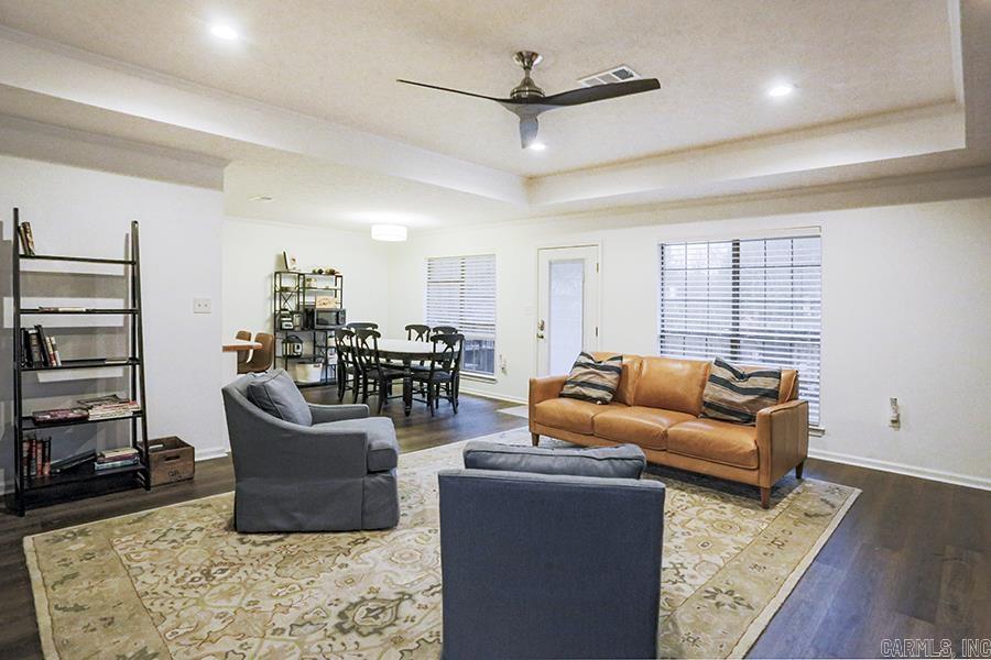 GARDEN OAKS ADDN - Residential