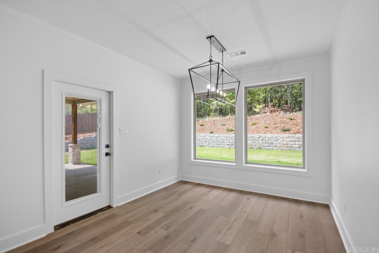 NORTH SHORE @ HURRICANE LAKE EST - Residential