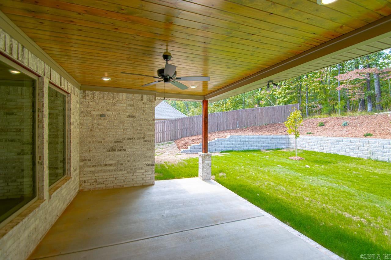 NORTH SHORE @ HURRICANE LAKE EST - Residential