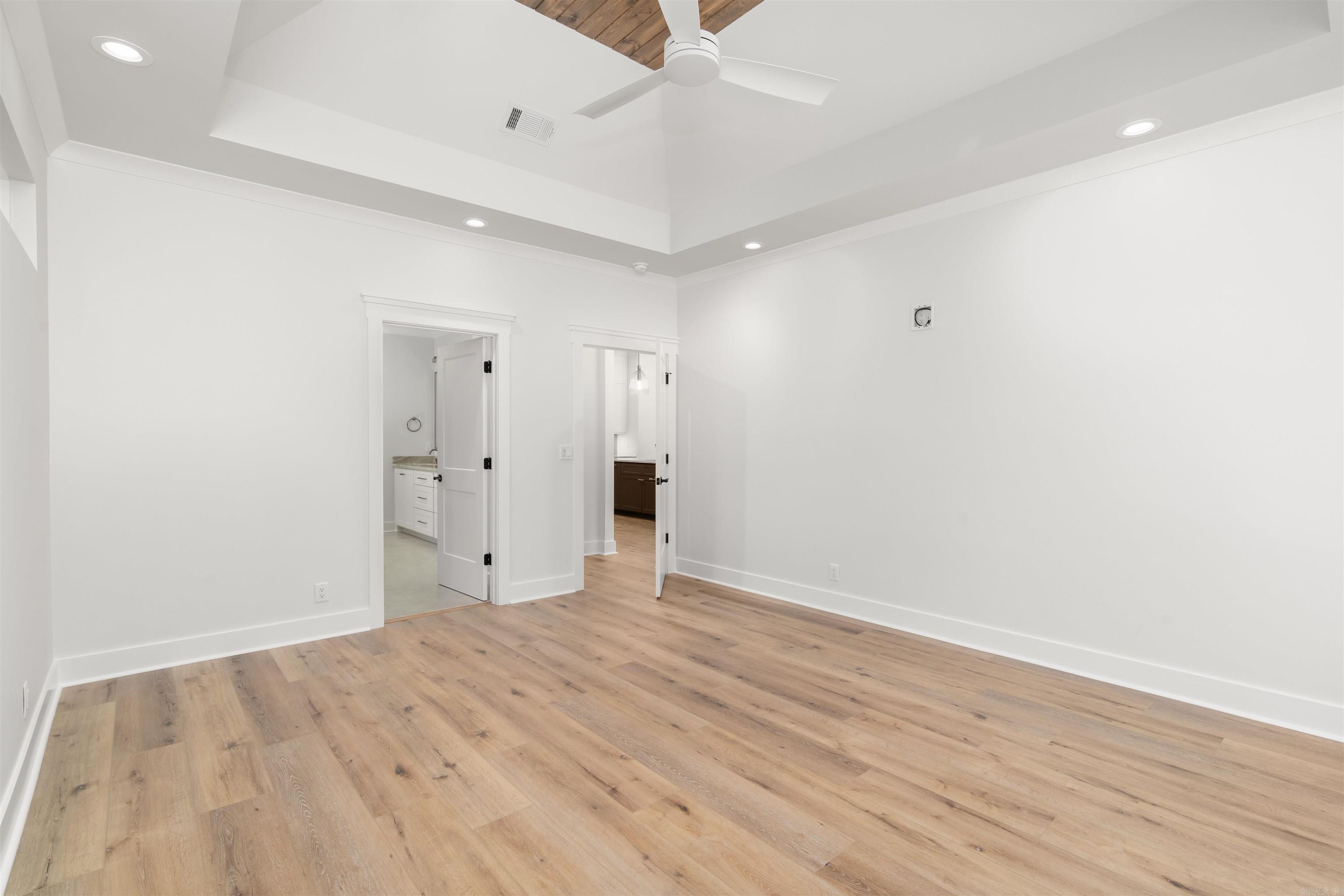 TIBURON - Residential