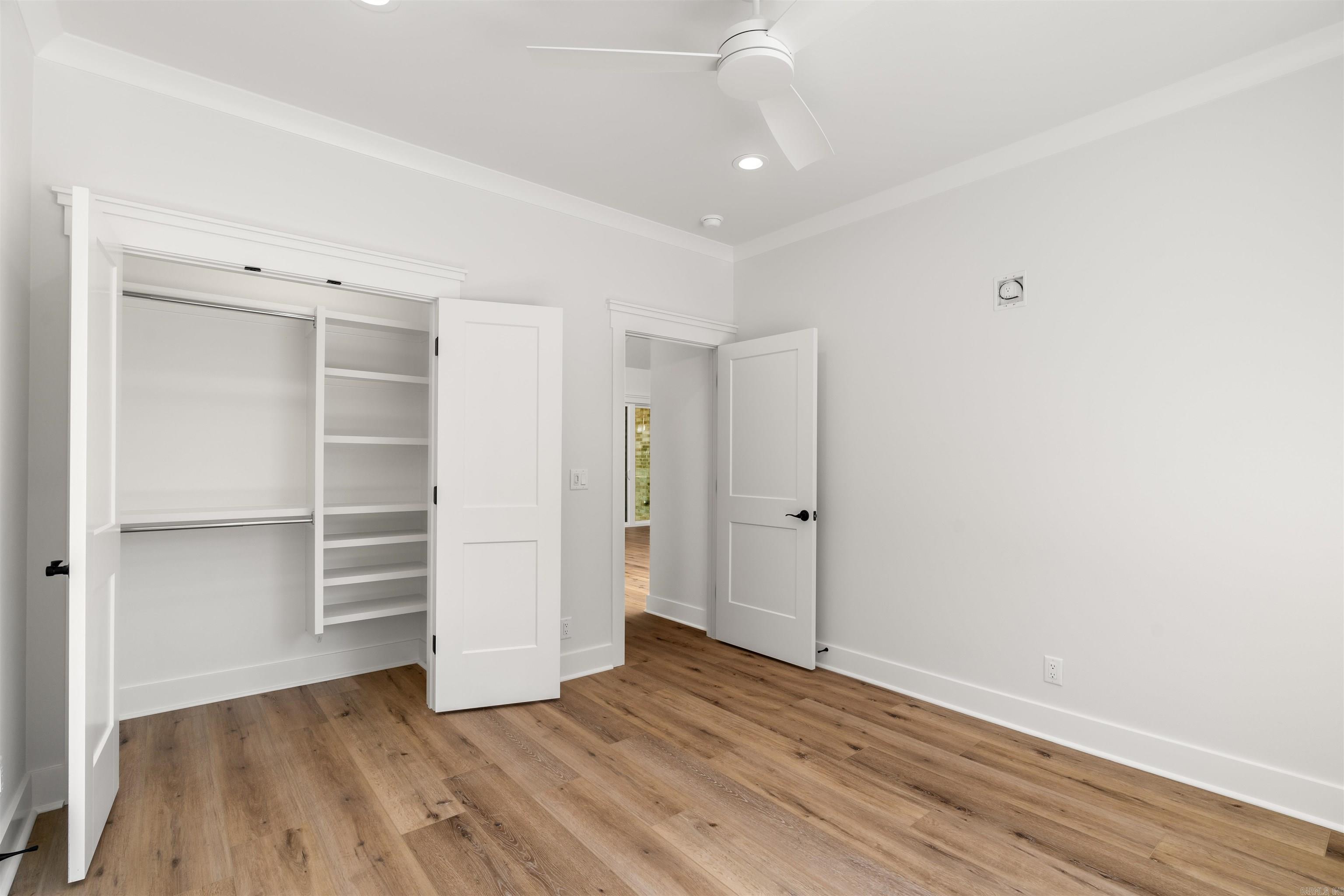 TIBURON - Residential