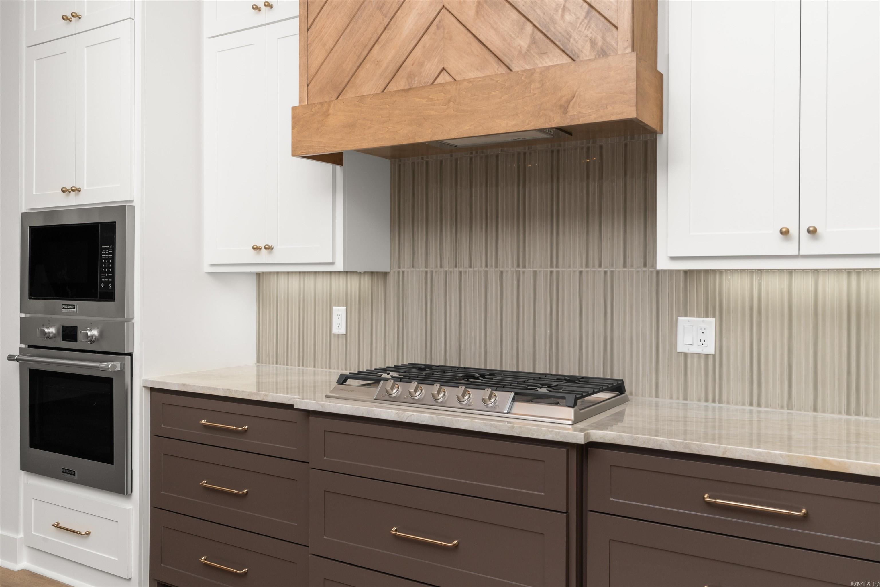 TIBURON - Residential