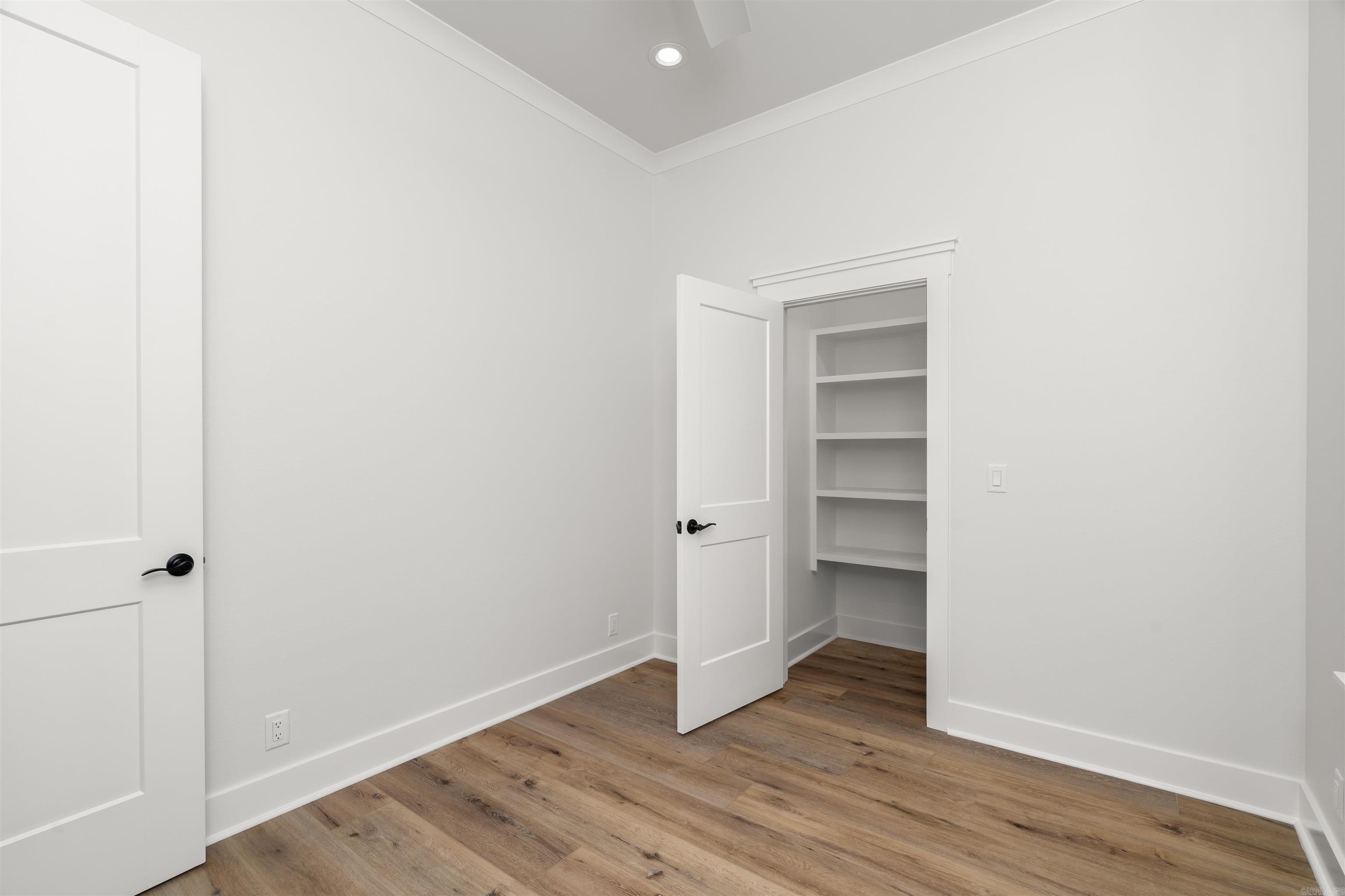 TIBURON - Residential