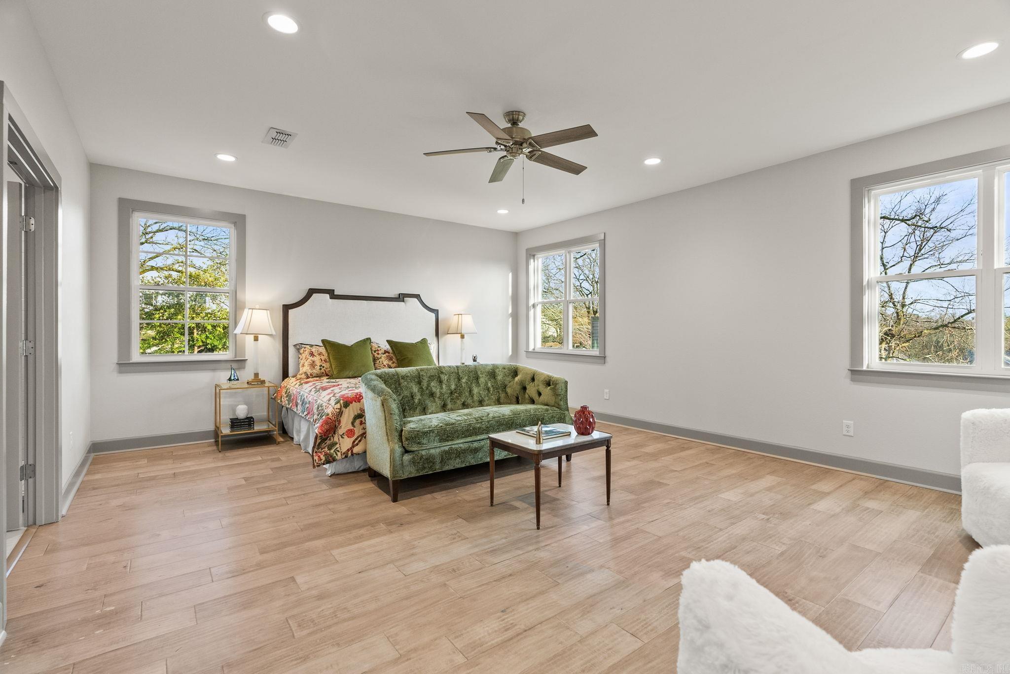 CAMMACK WOODS - Residential