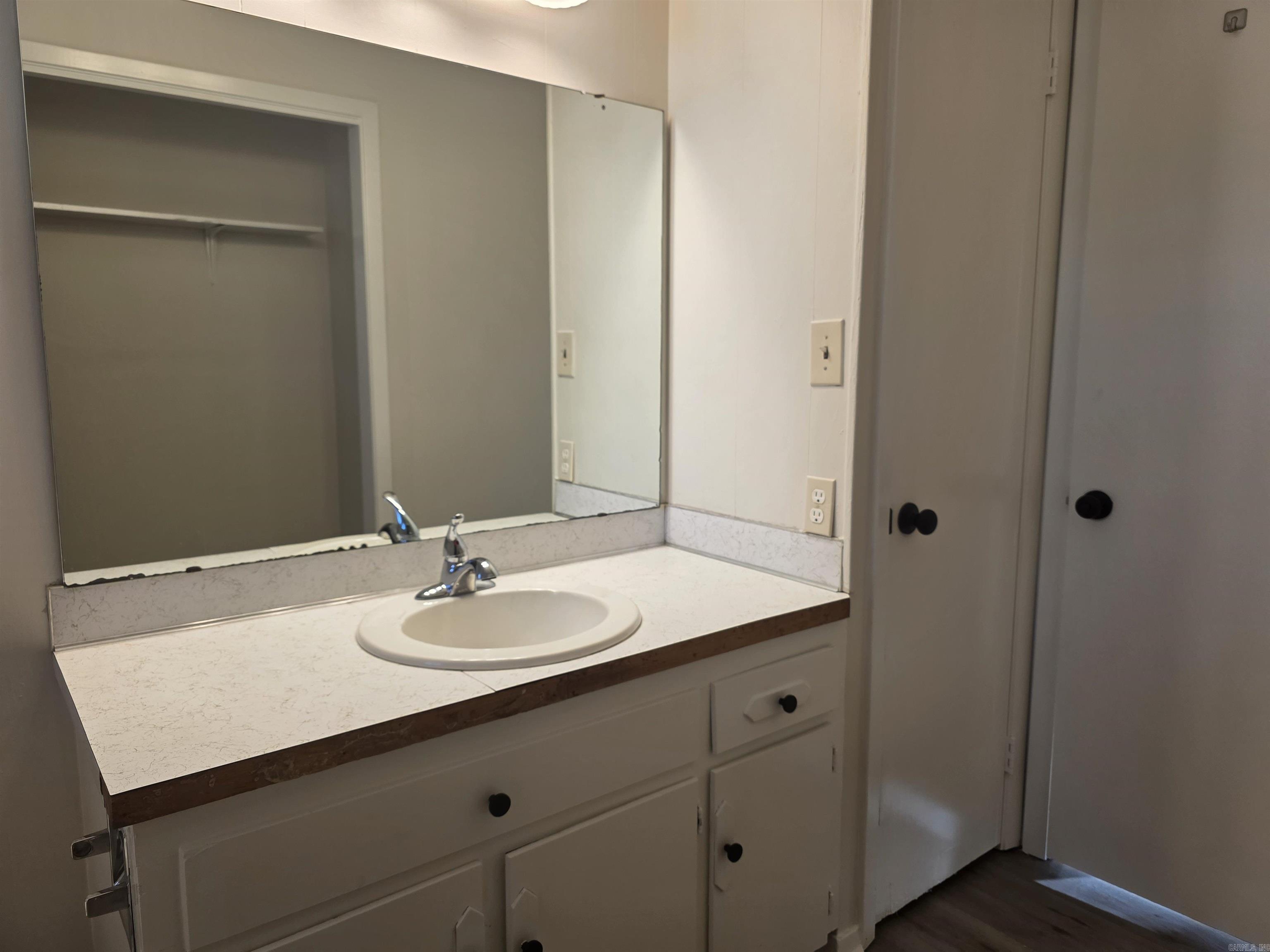 Sherwood - Residential Lease