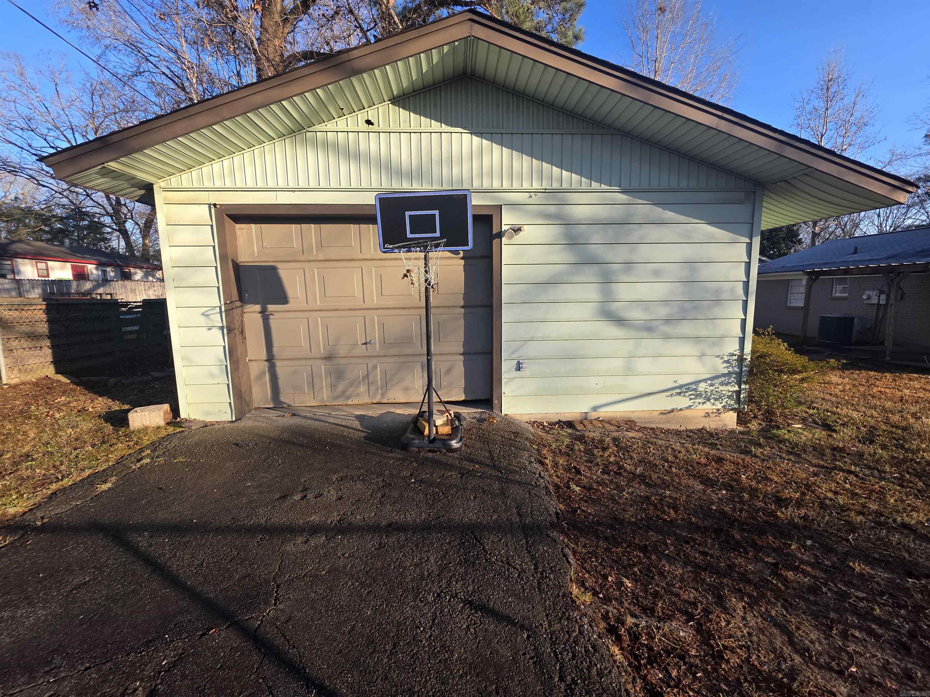 Sherwood - Residential Lease