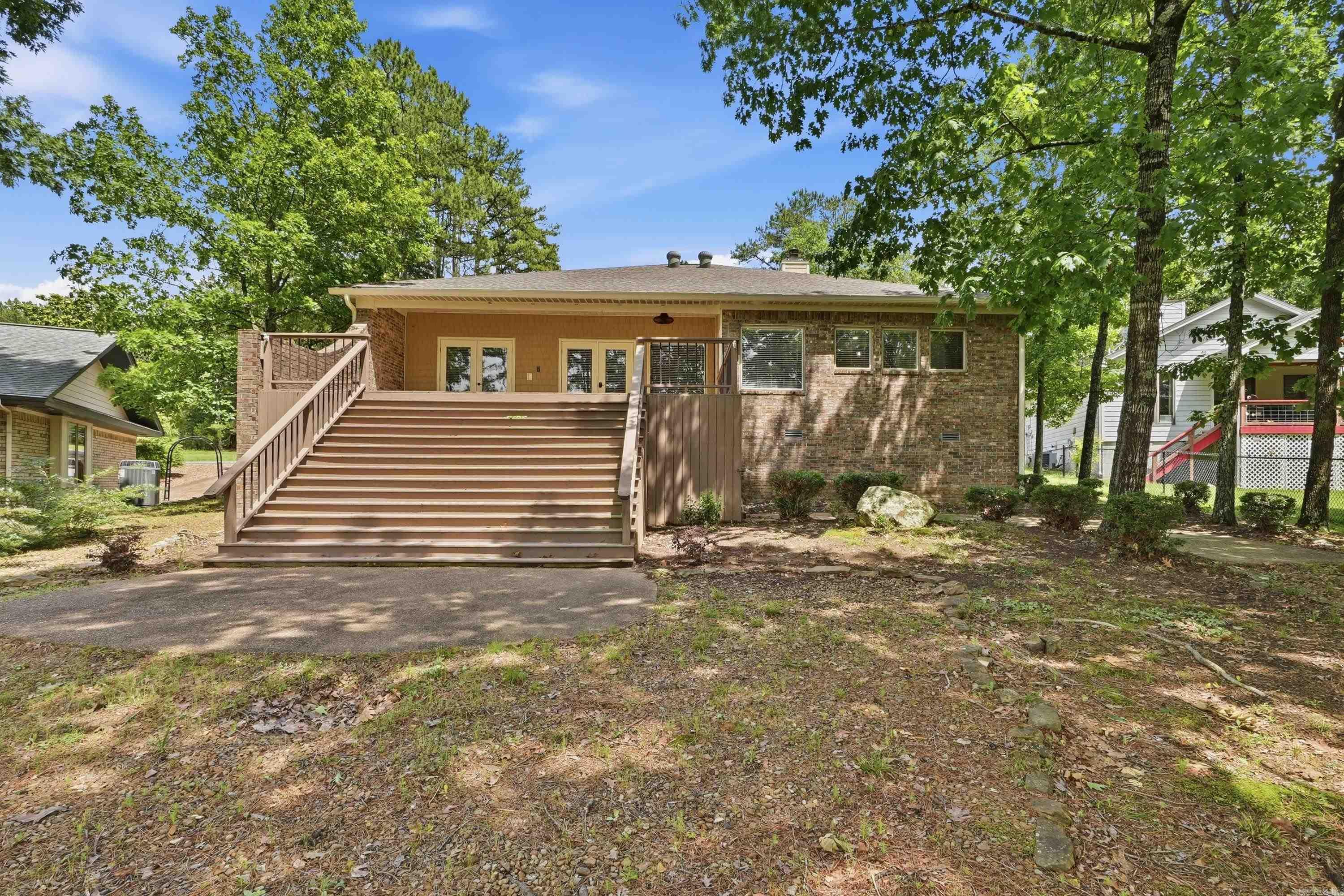 MOUNTAIN RANCH - Residential