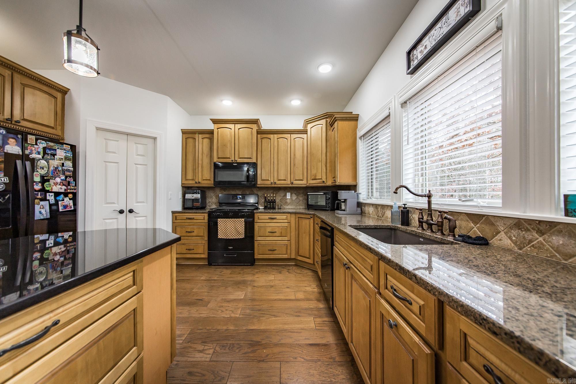 MOUNTAIN RANCH - Residential