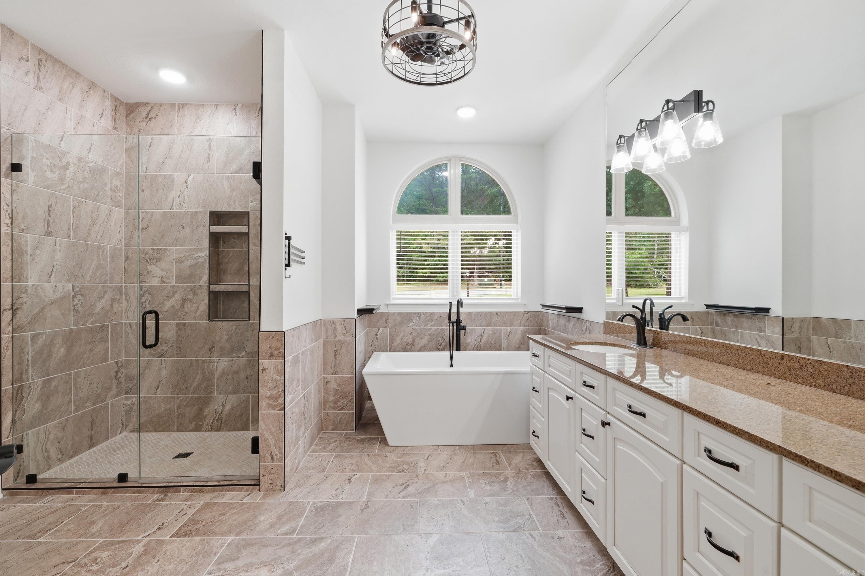 MOUNTAIN RANCH - Residential