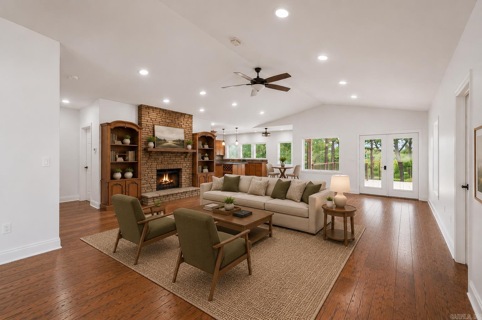 MOUNTAIN RANCH - Residential