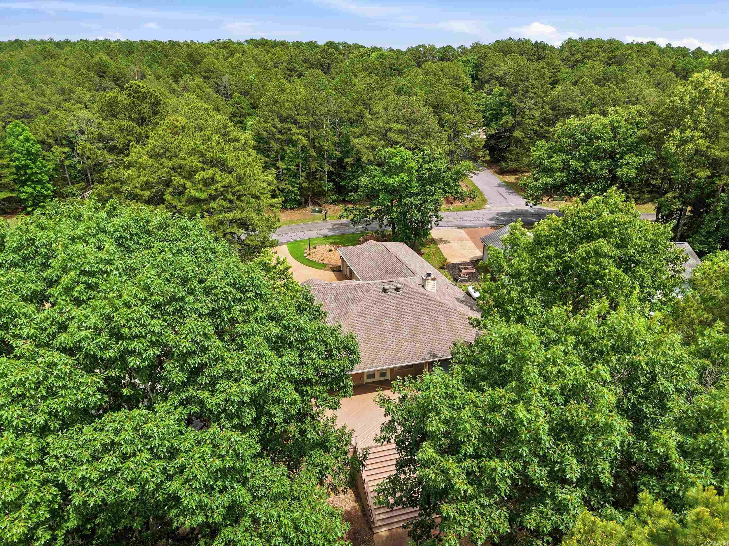 MOUNTAIN RANCH - Residential