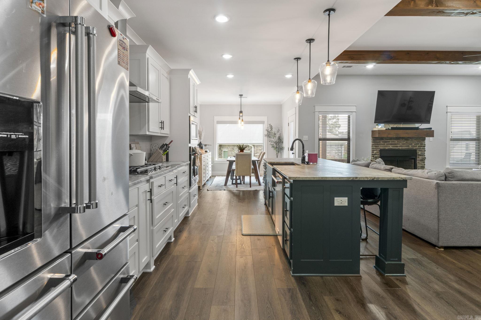 CREEKSIDE ADDN - Residential