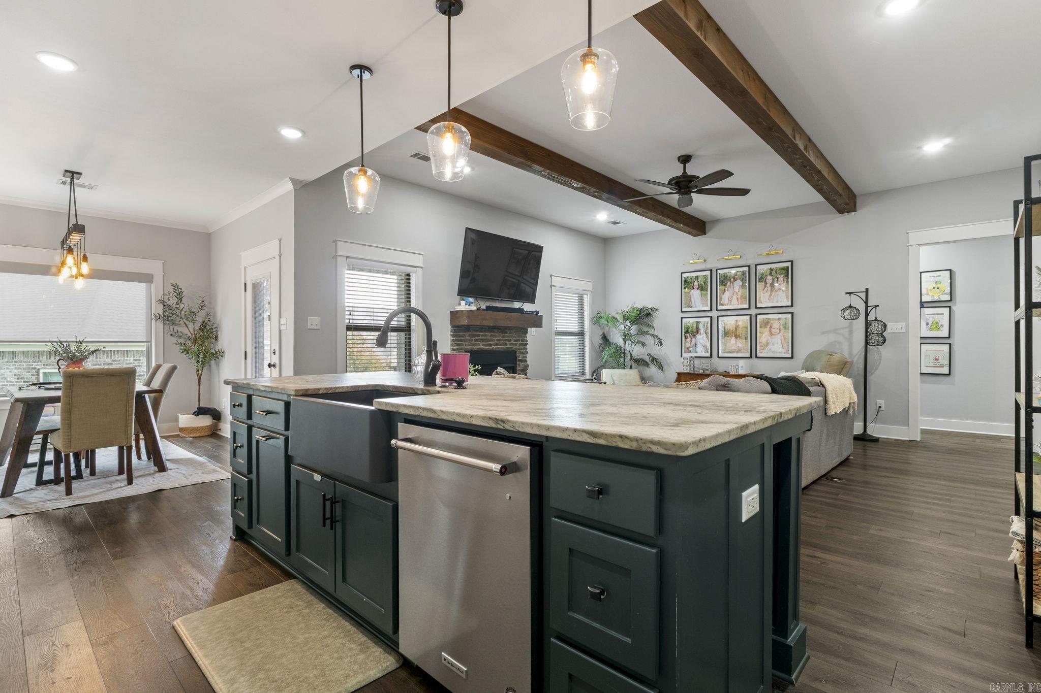 CREEKSIDE ADDN - Residential