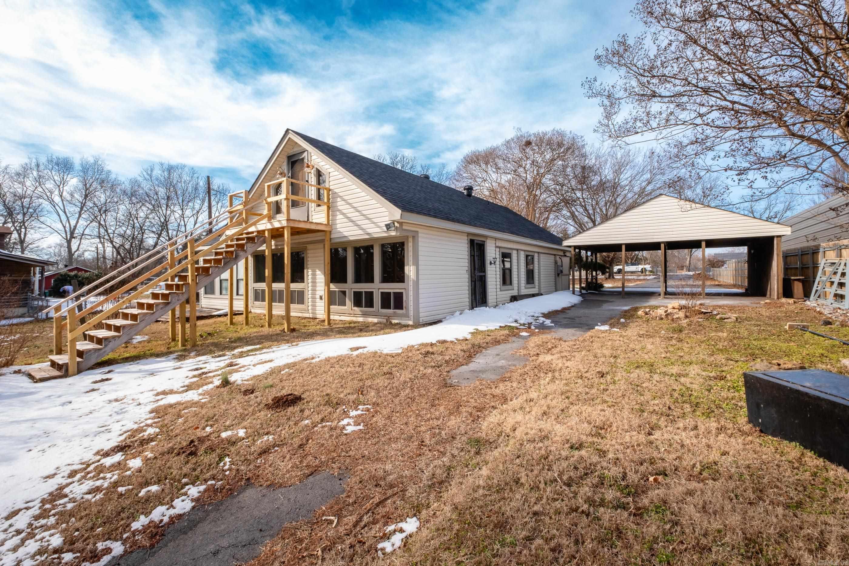 RIVER MANOR EST - Residential