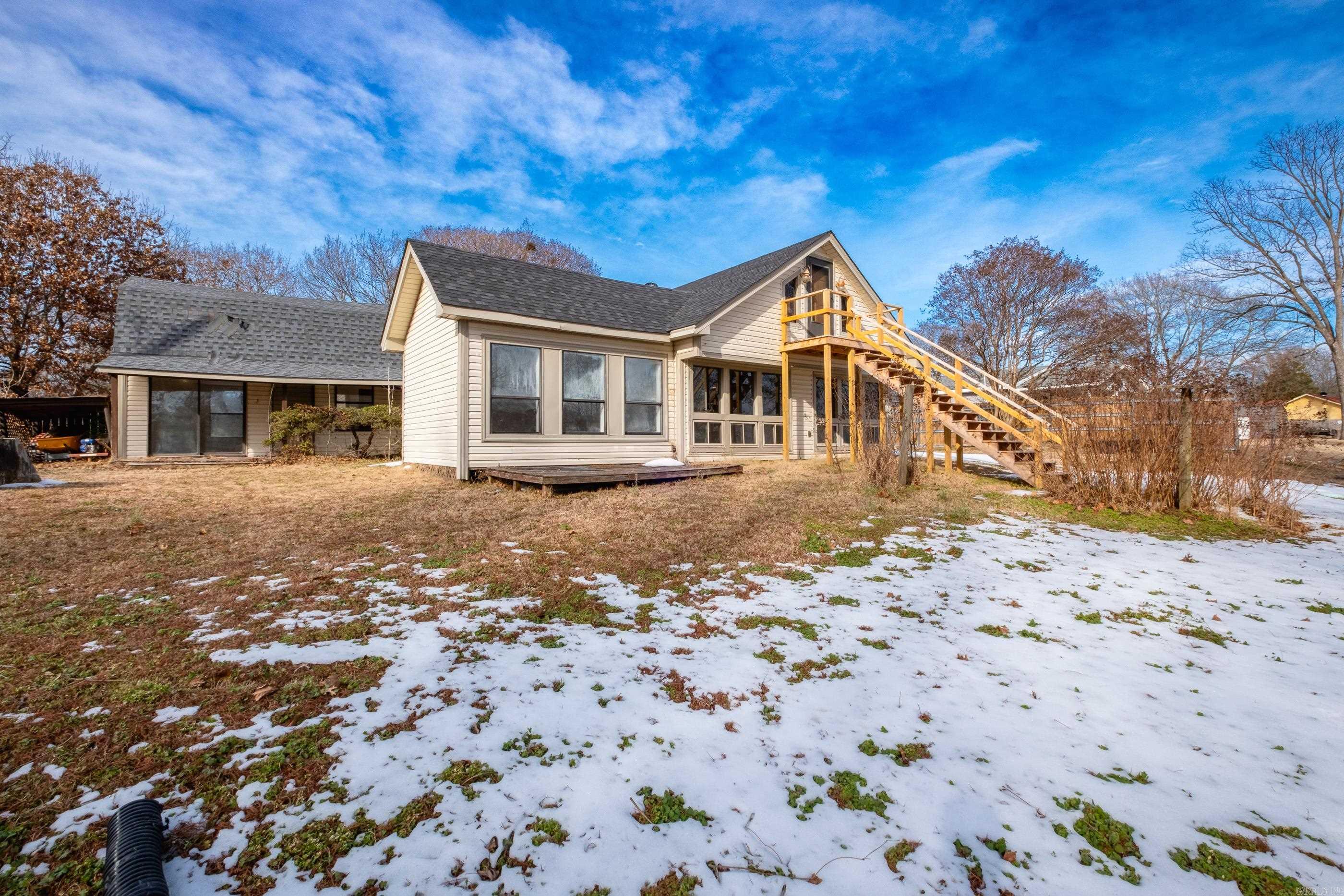 RIVER MANOR EST - Residential