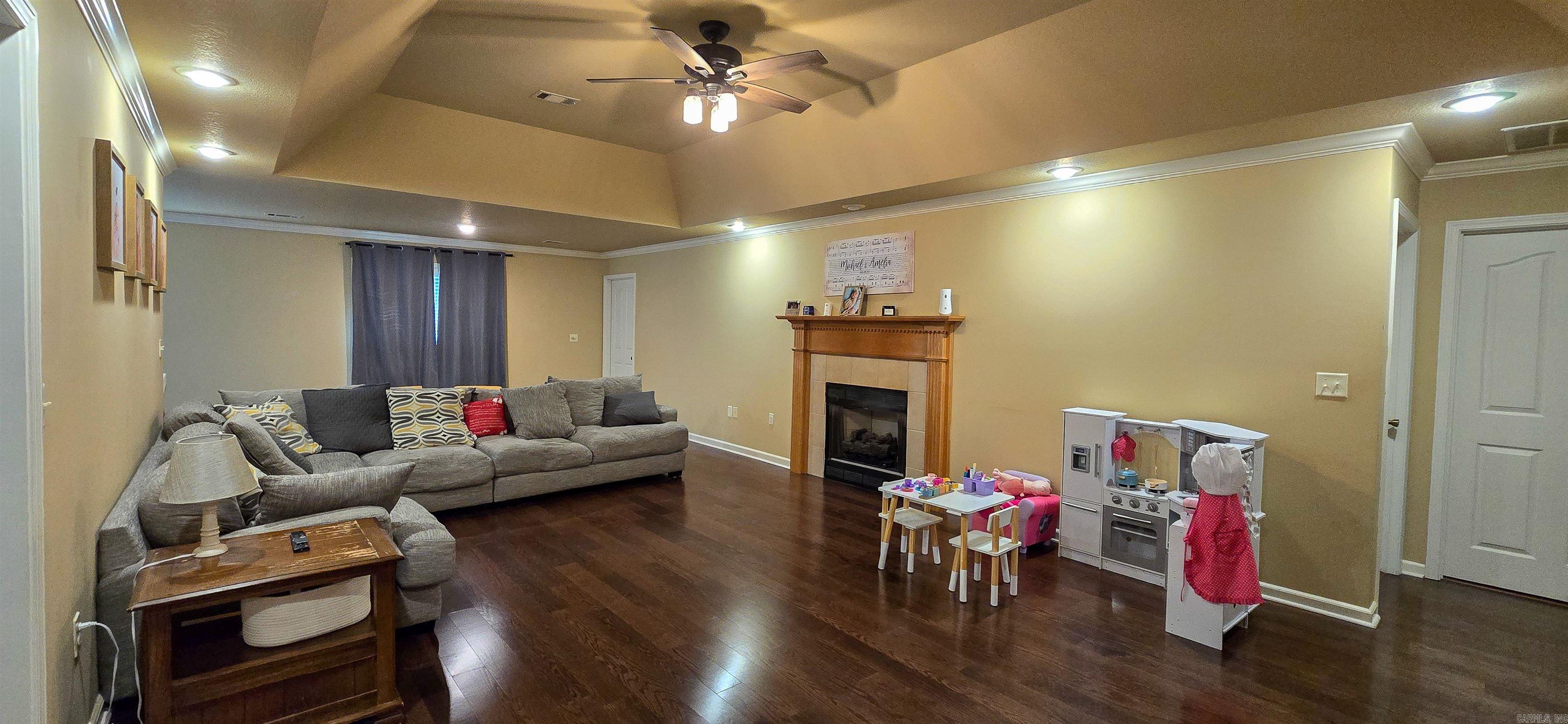 GARDEN TERRACE - Residential