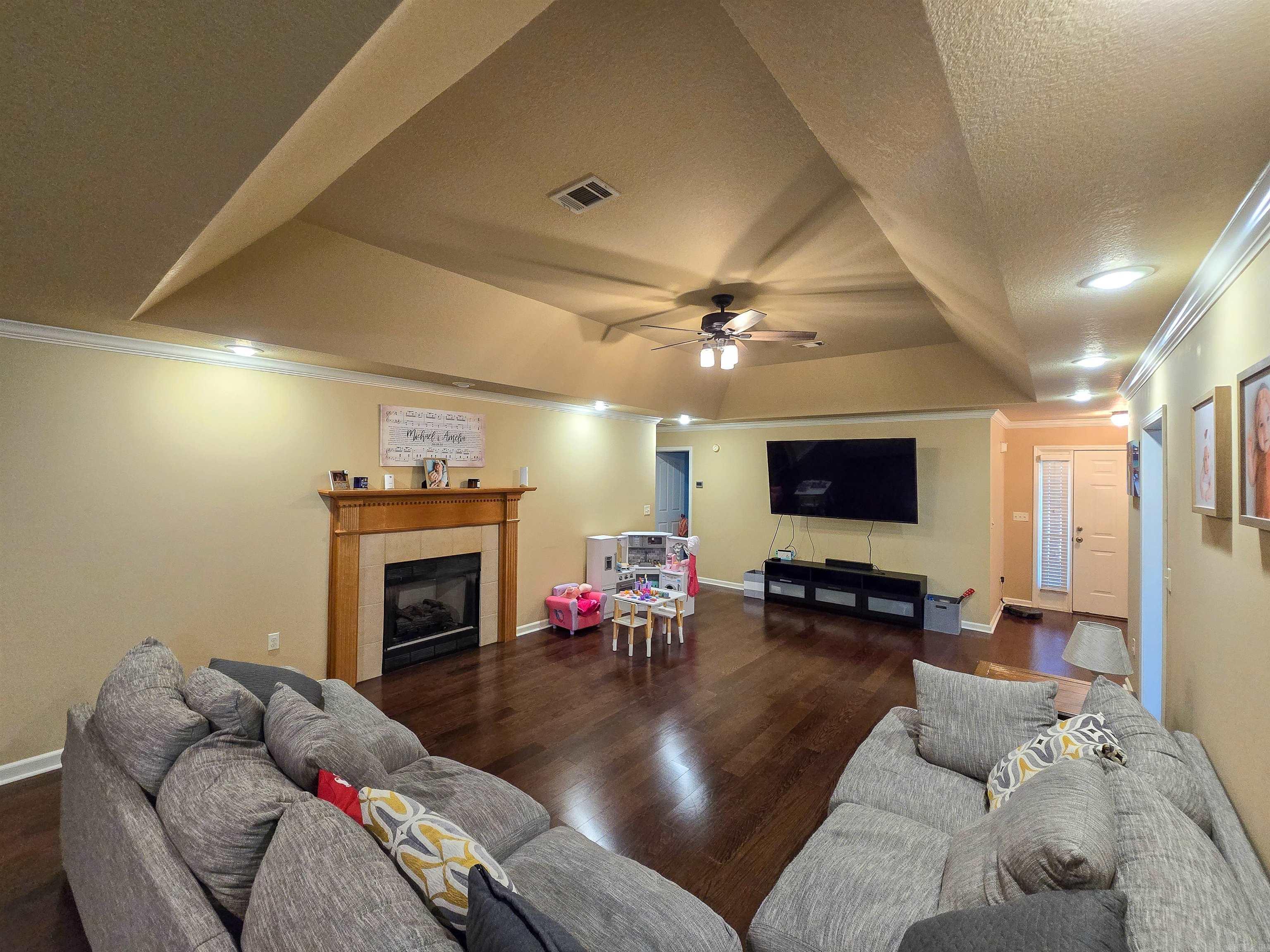 GARDEN TERRACE - Residential