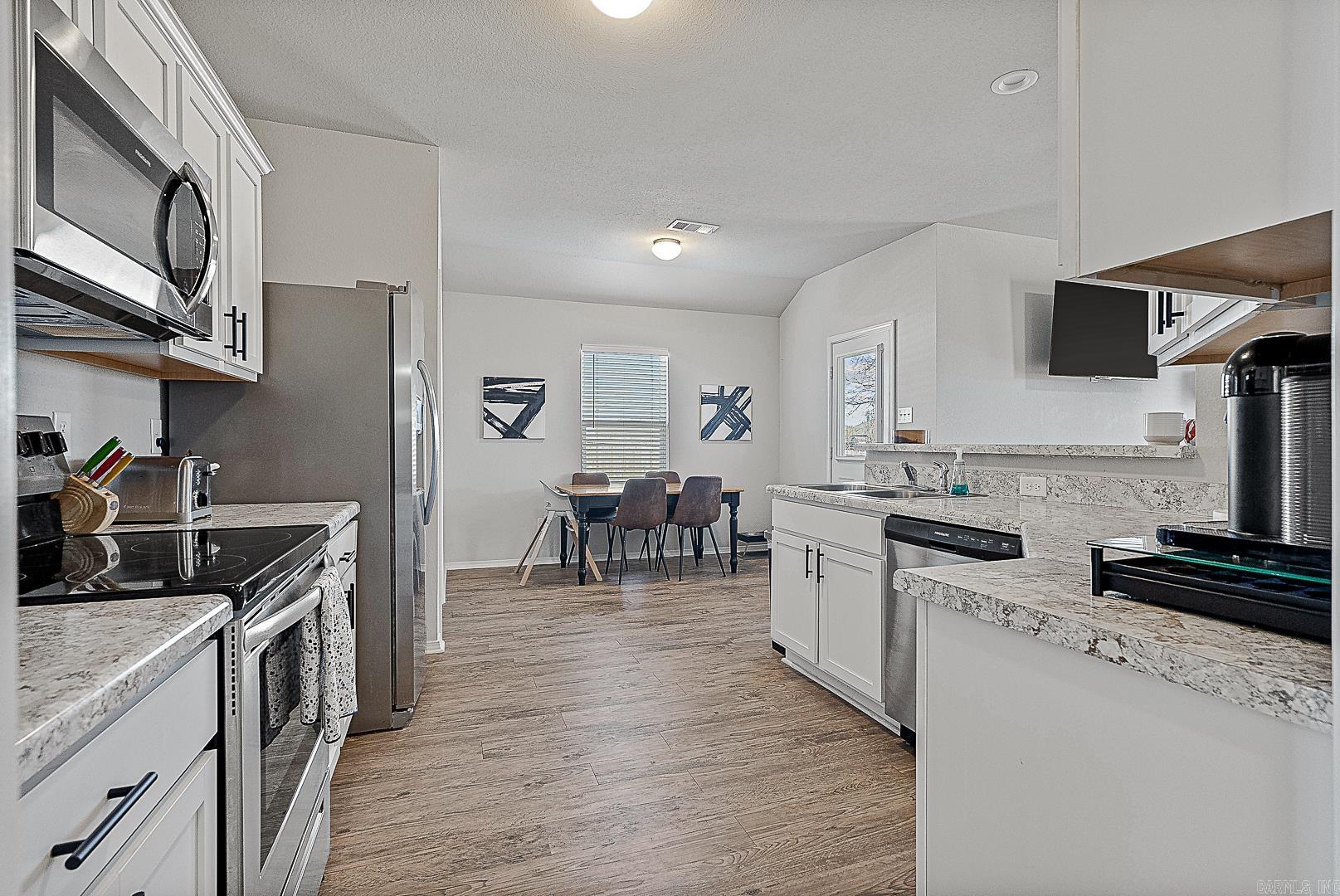 BROOKLAND HILLS - Residential