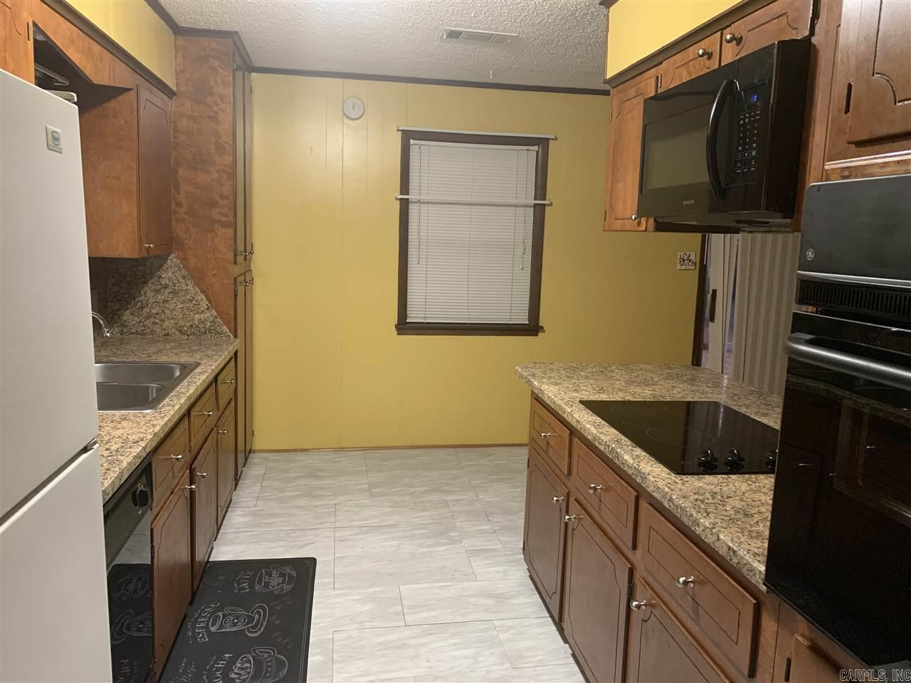 Lakeside Terrace - Residential Lease