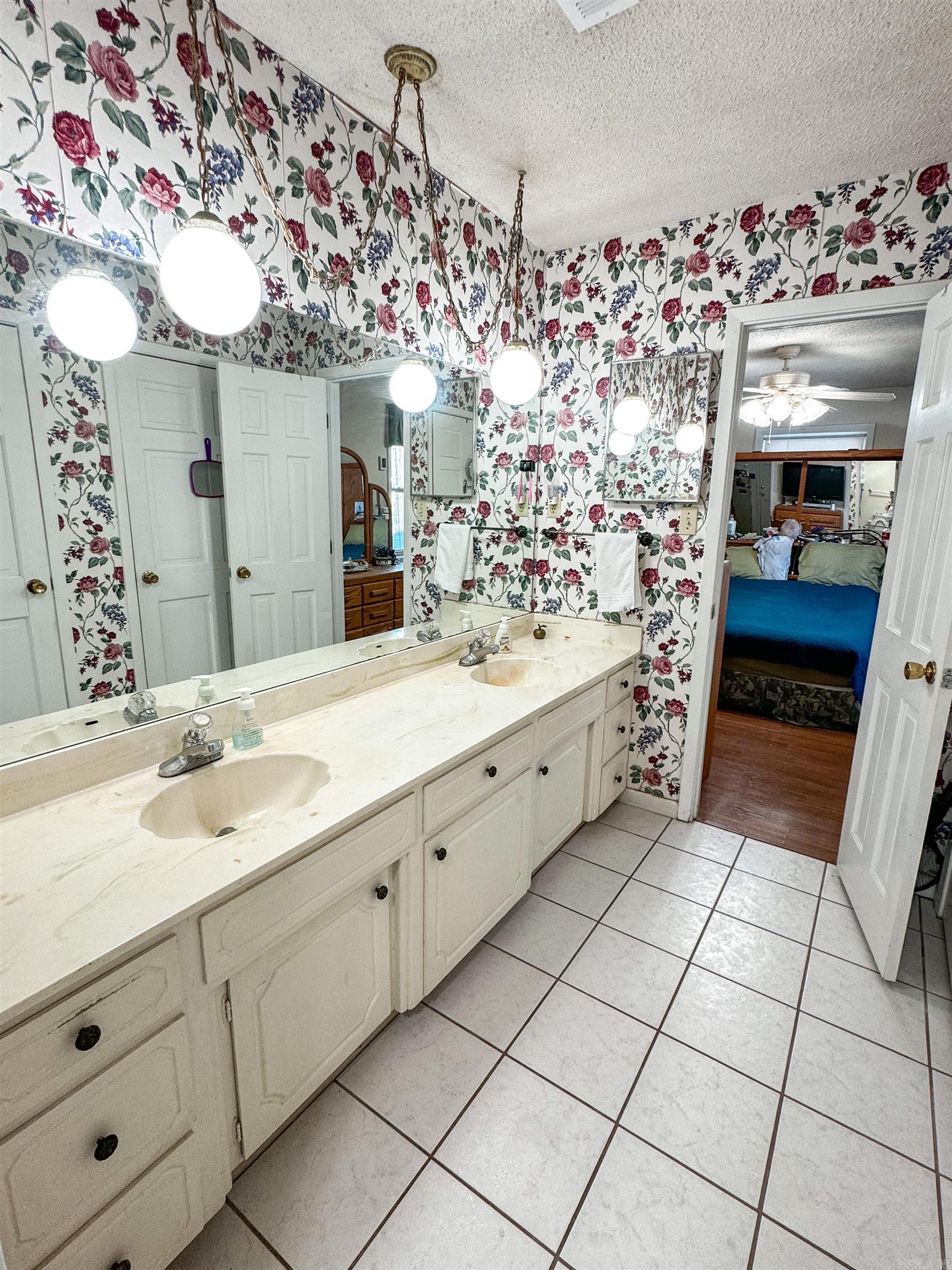 CLOVERDALE ADD (SEARCY) - Residential