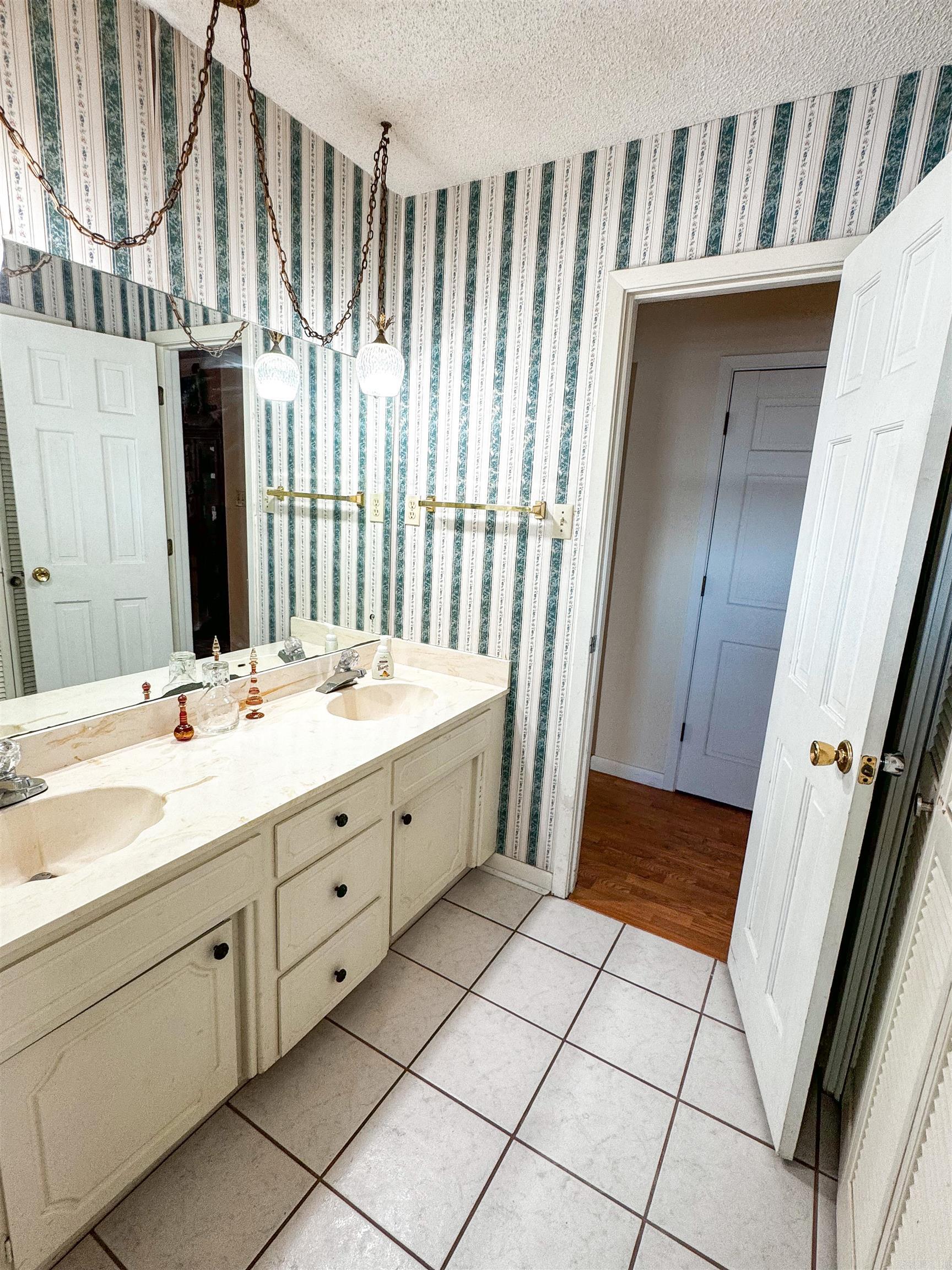 CLOVERDALE ADD (SEARCY) - Residential