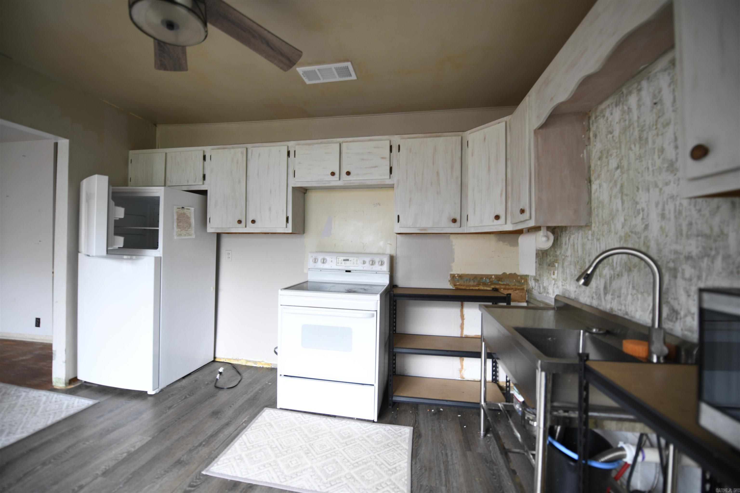 MENA ORIGINAL - Residential