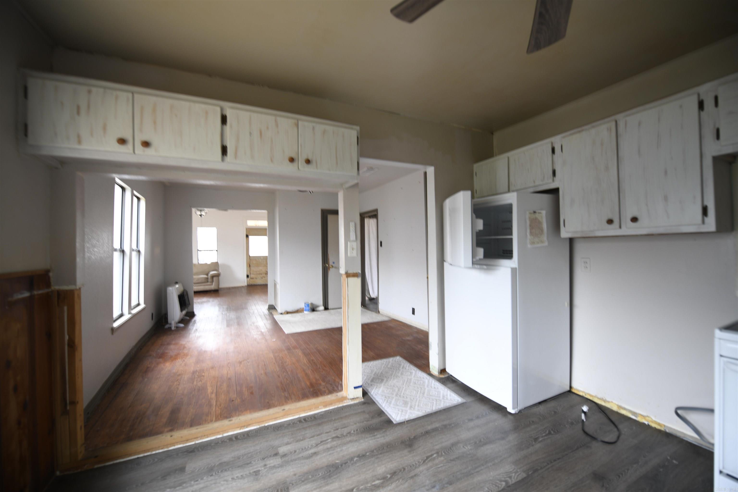 MENA ORIGINAL - Residential