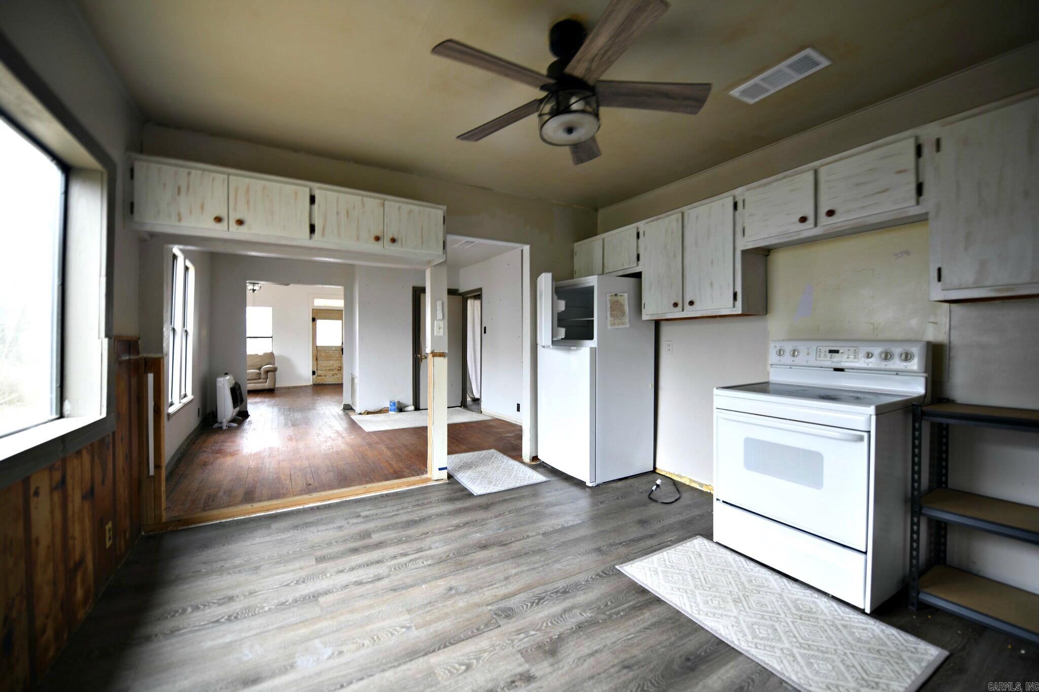 MENA ORIGINAL - Residential