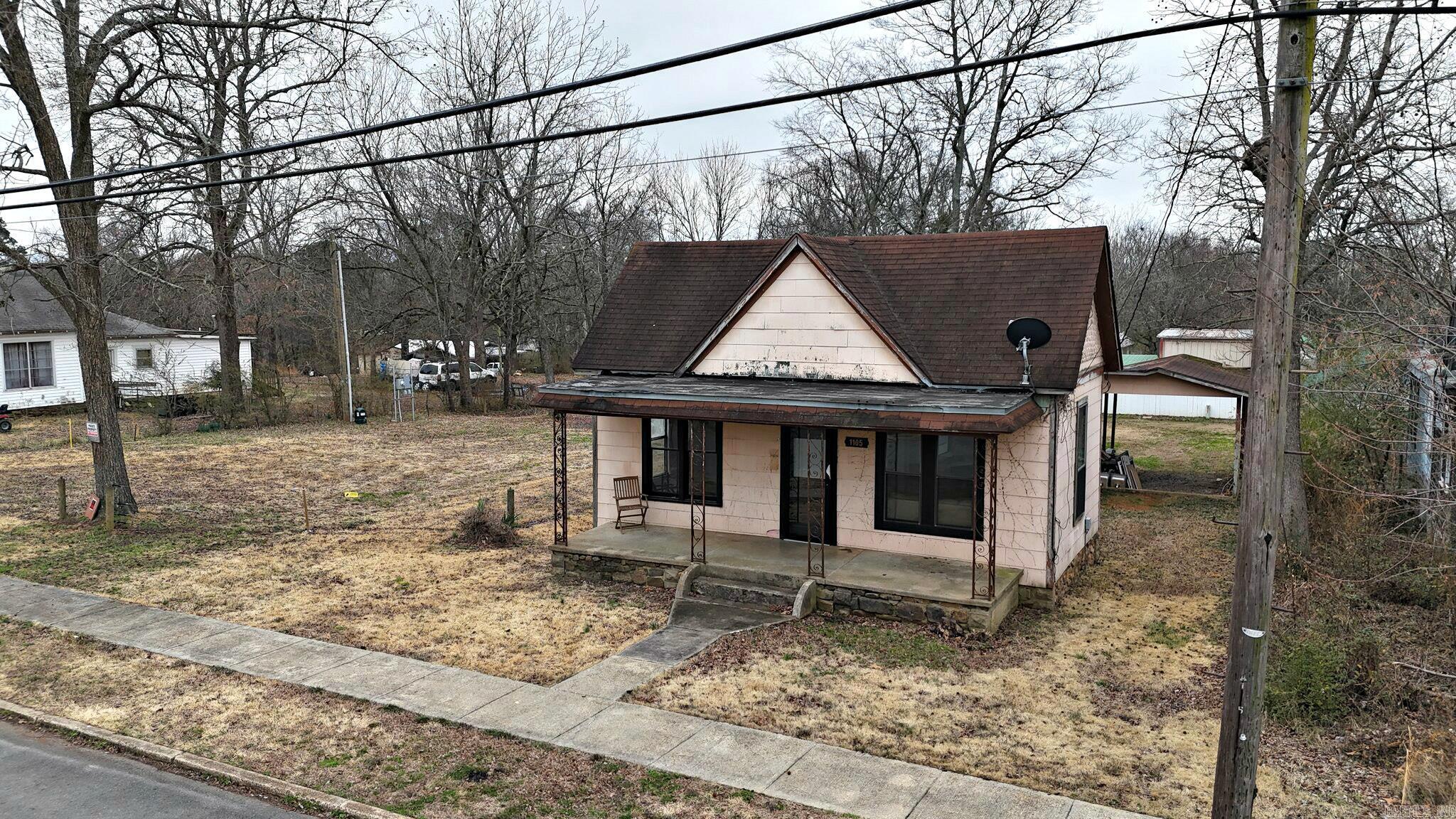 MENA ORIGINAL - Residential