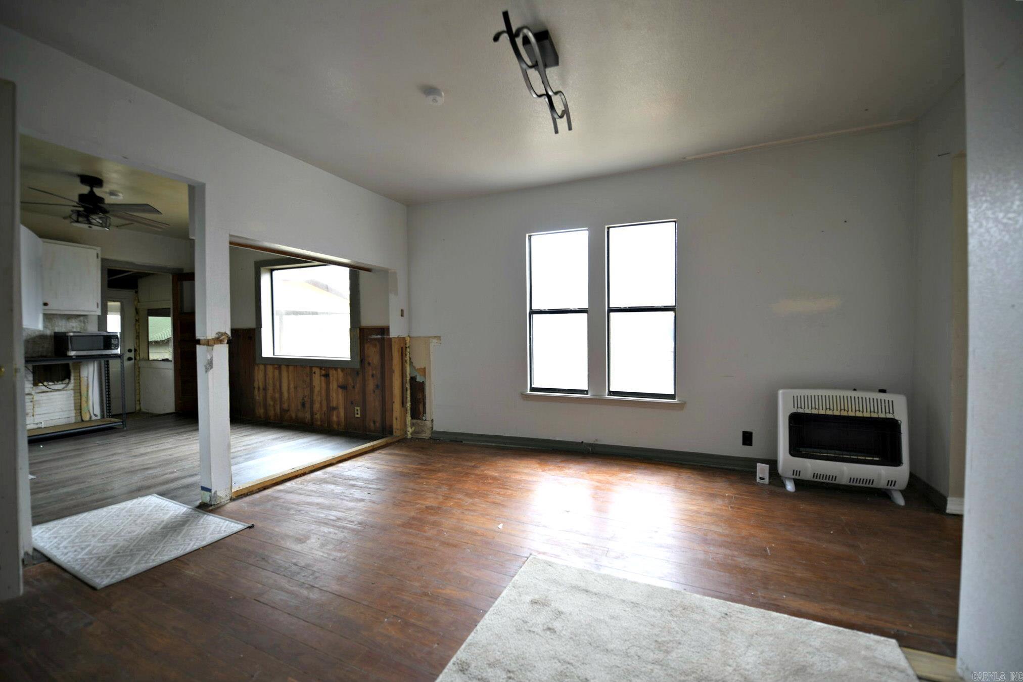 MENA ORIGINAL - Residential