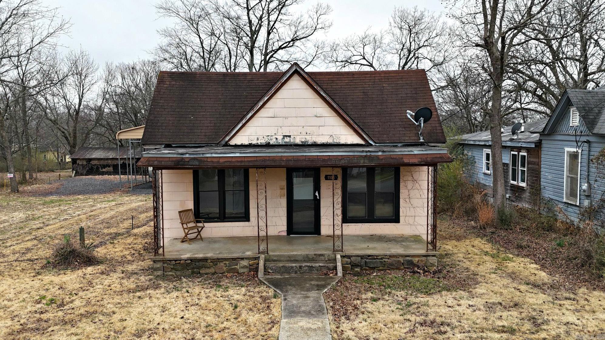 MENA ORIGINAL - Residential