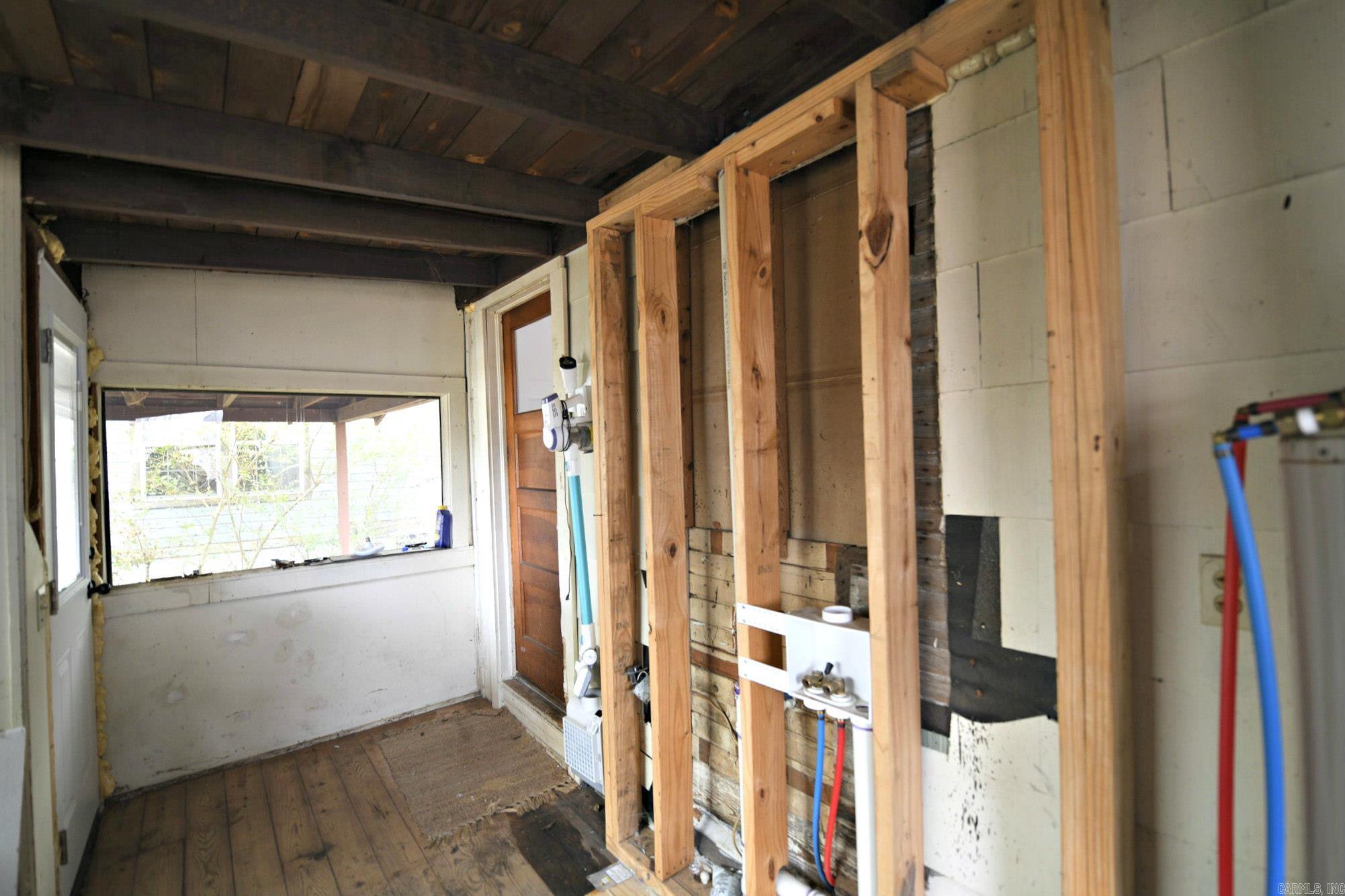 MENA ORIGINAL - Residential