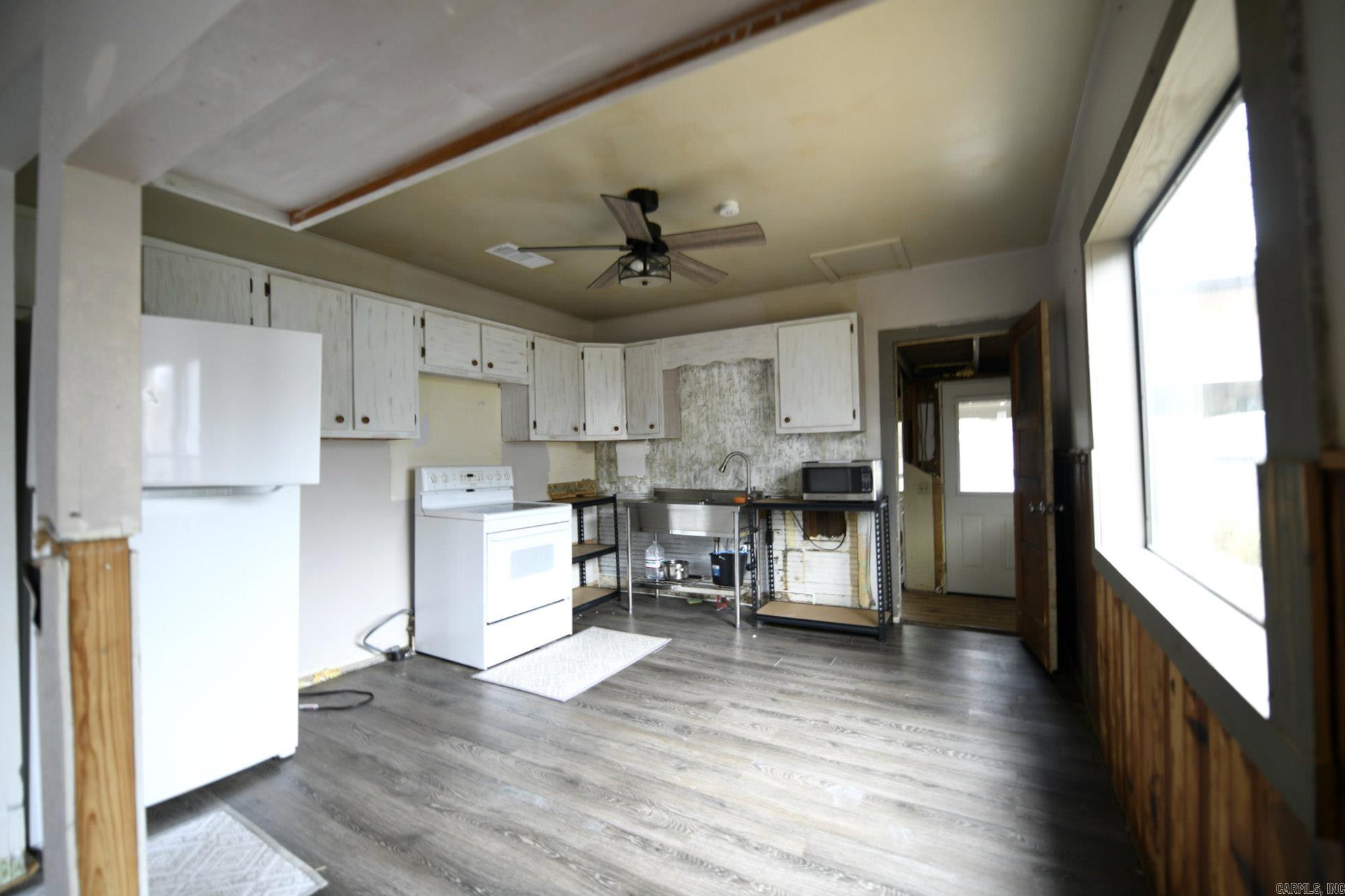 MENA ORIGINAL - Residential