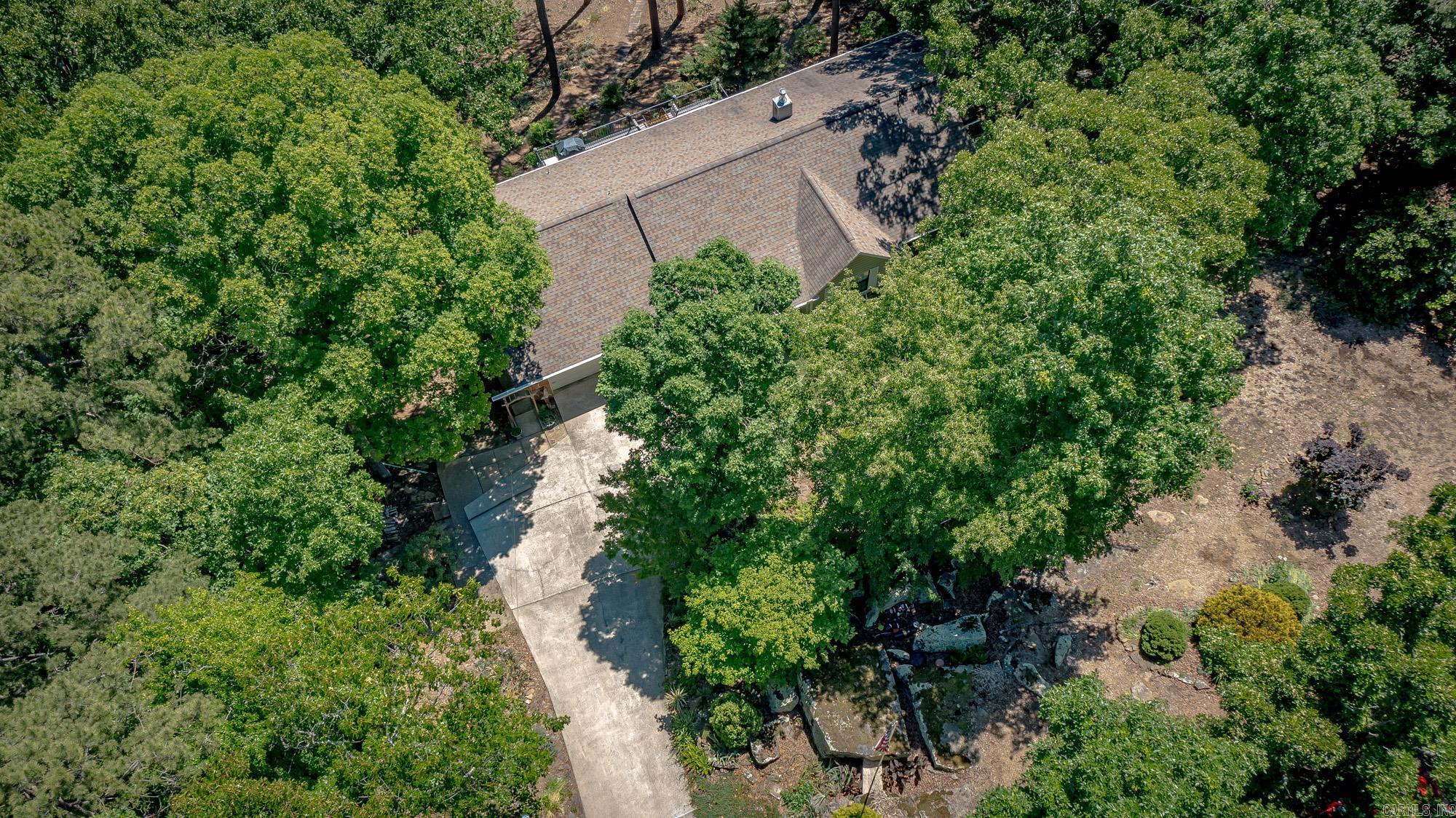 LAKEVIEW - Residential