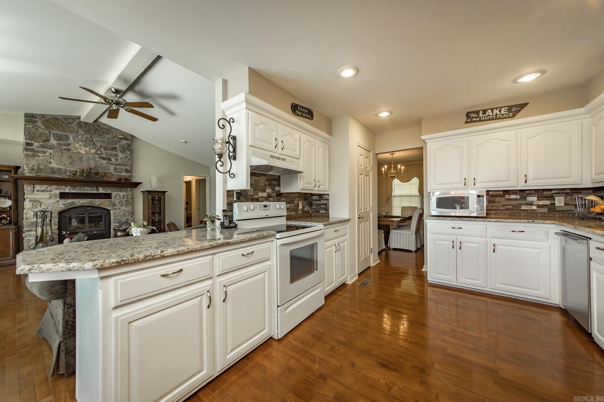 LAKEVIEW - Residential