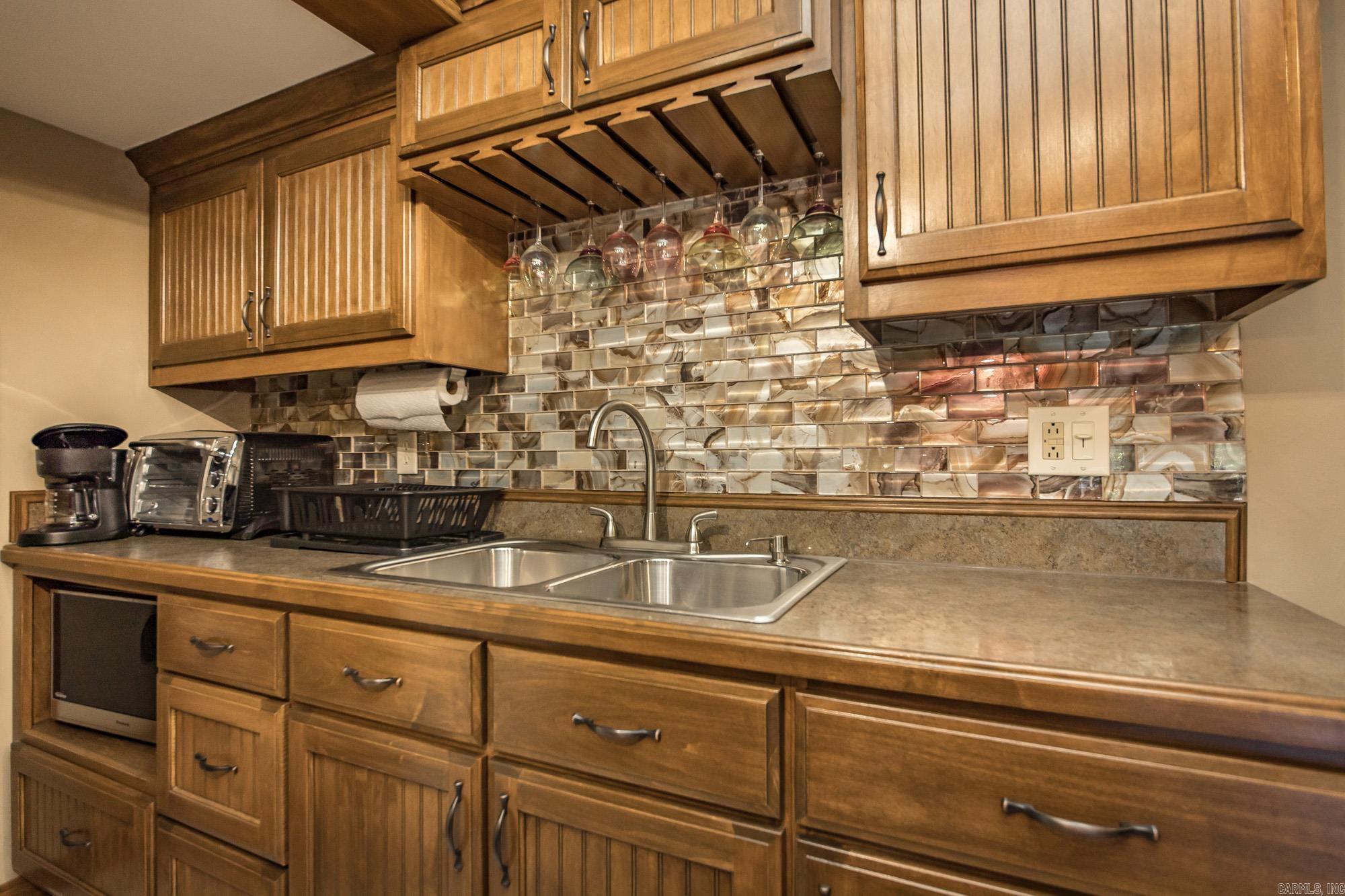 LAKEVIEW - Residential