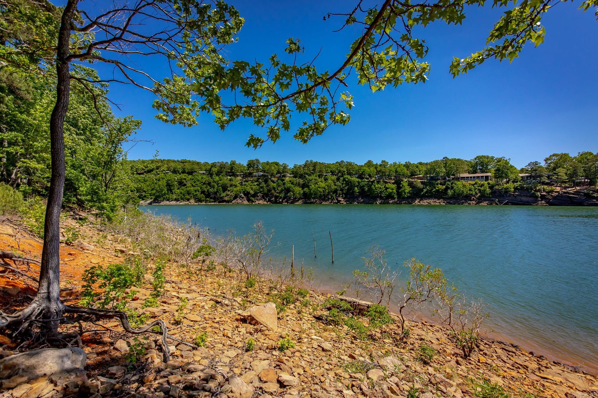 LAKEVIEW - Residential
