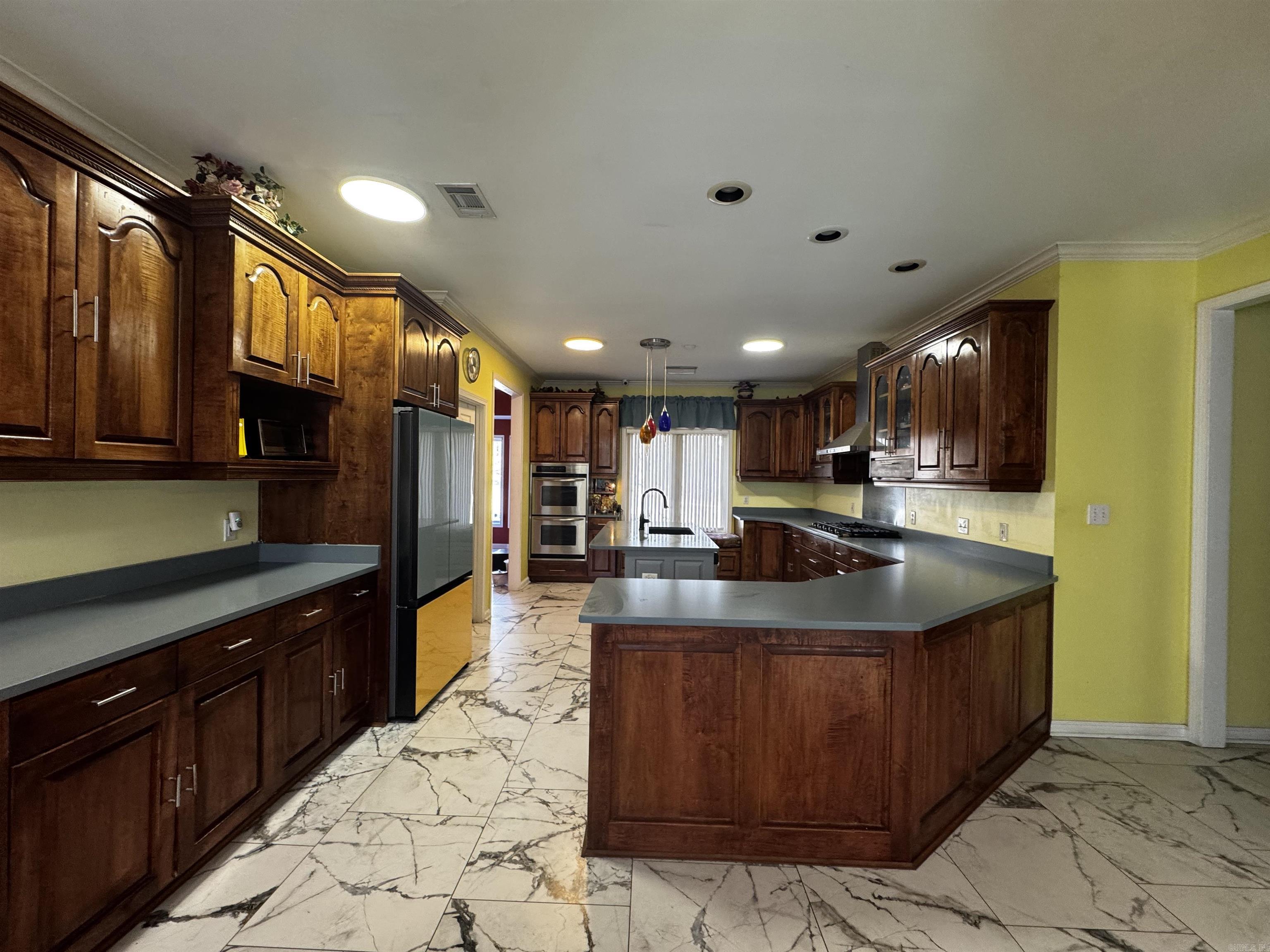 Scotsmeadow - Residential