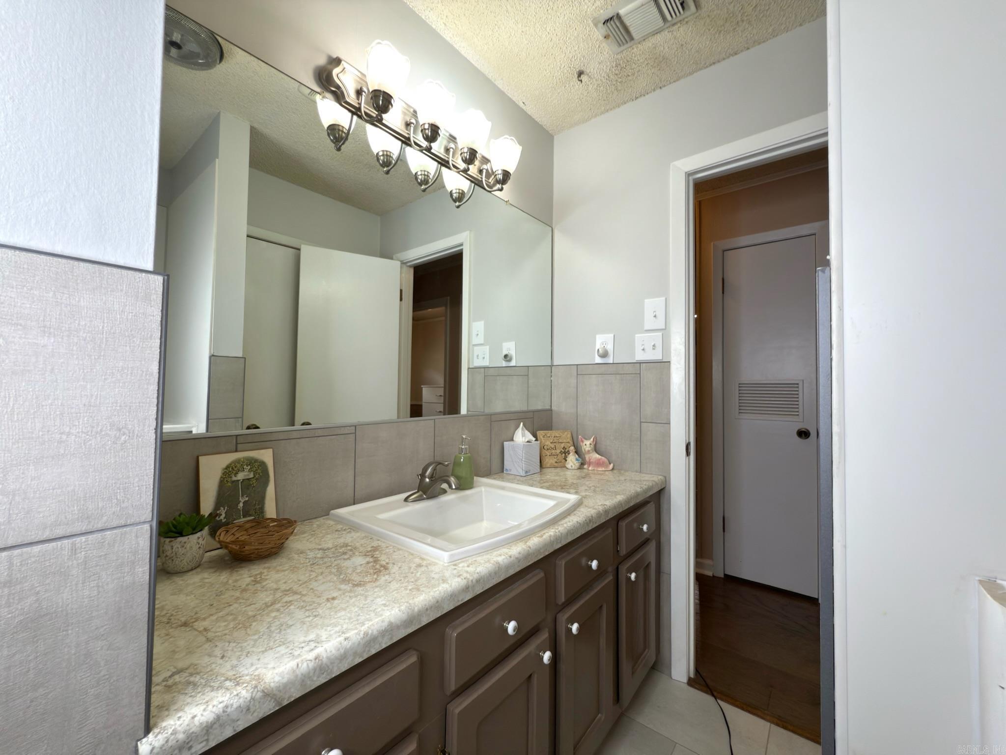 BILLY S DUNCAN - Residential