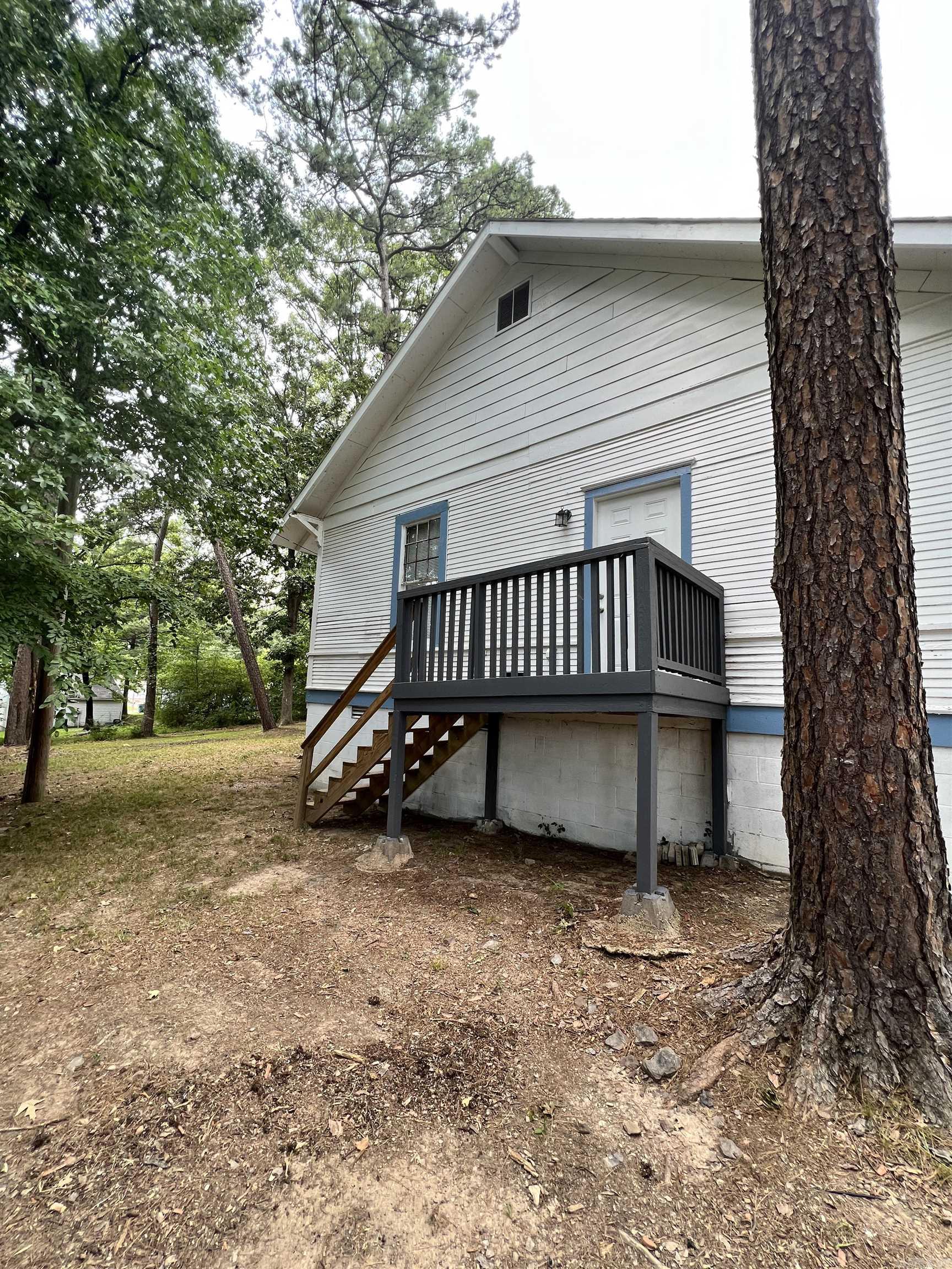 BARROW JOHN - Residential