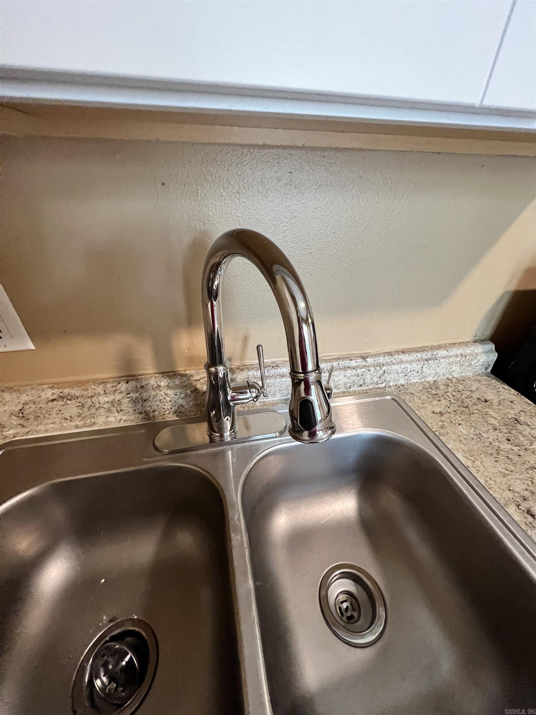 BARROW JOHN - Residential