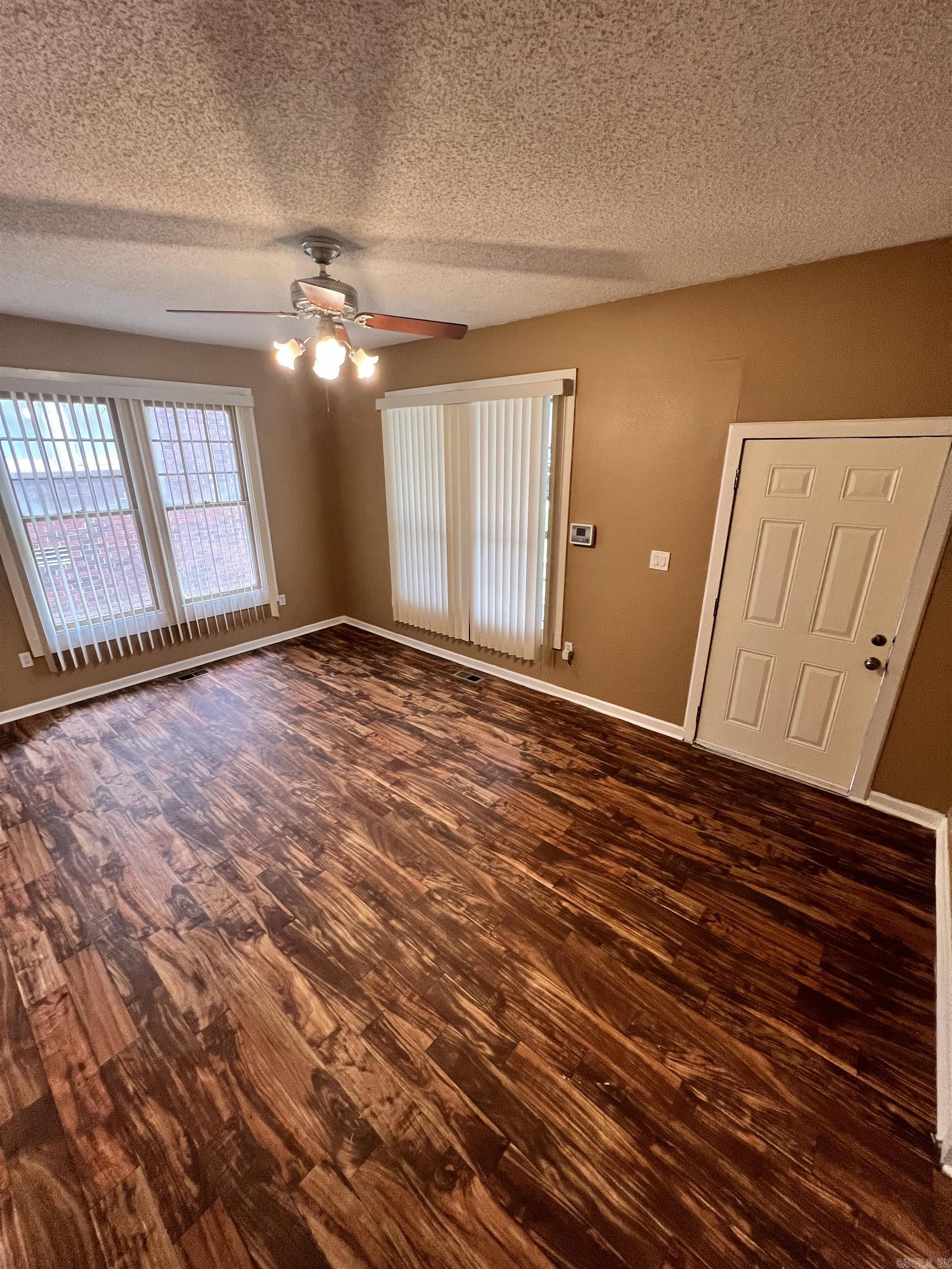 BARROW JOHN - Residential