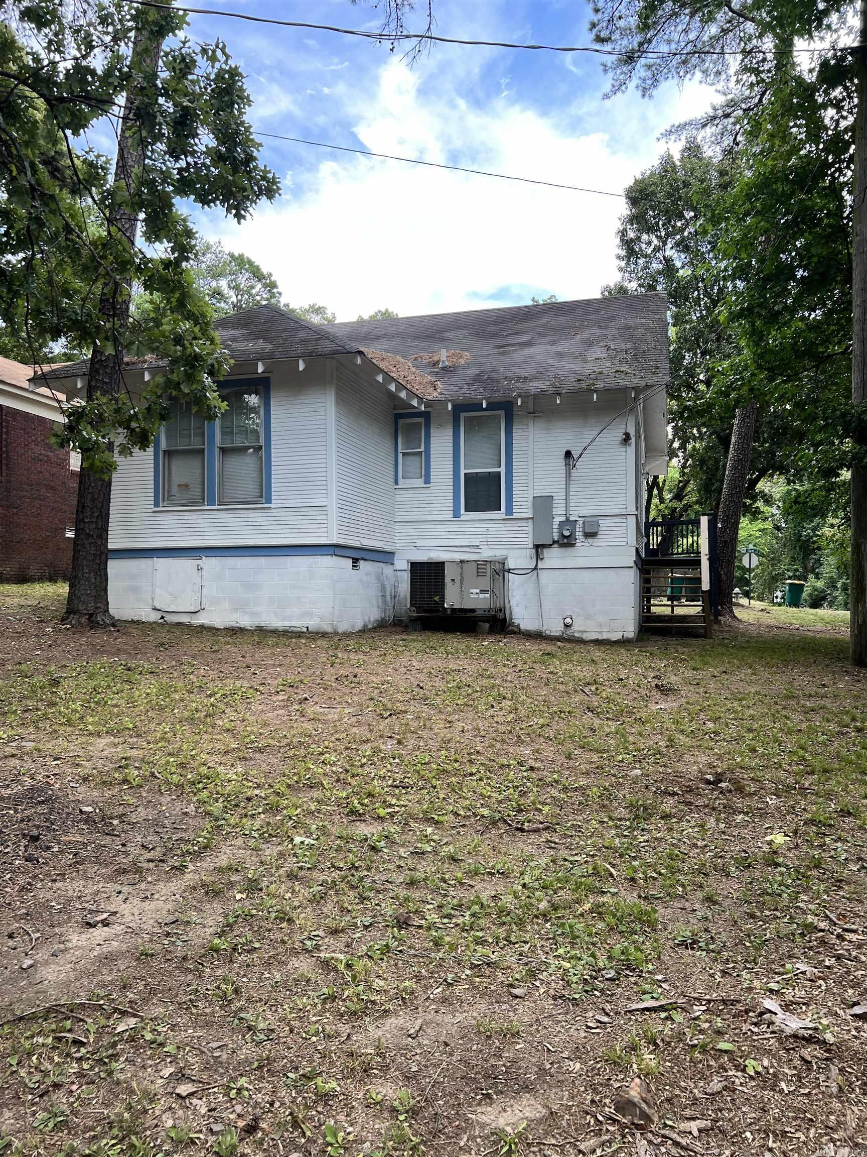 BARROW JOHN - Residential