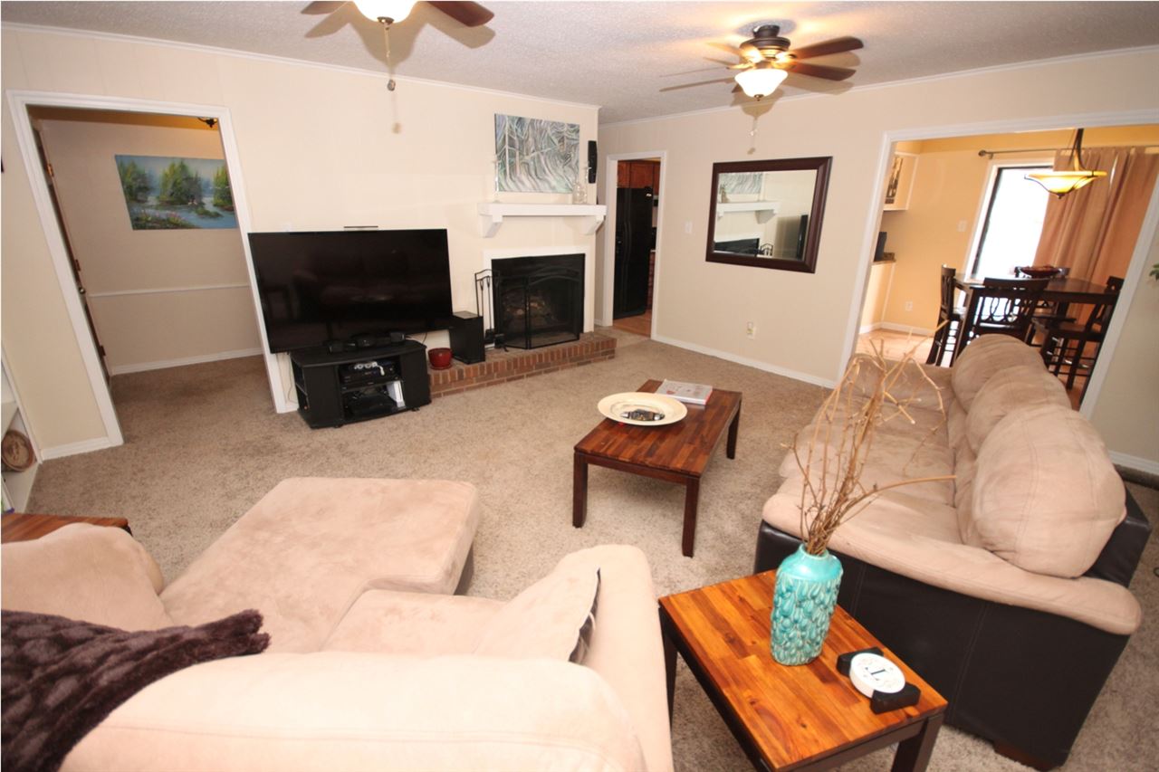 PLEASANT VIEW - Residential