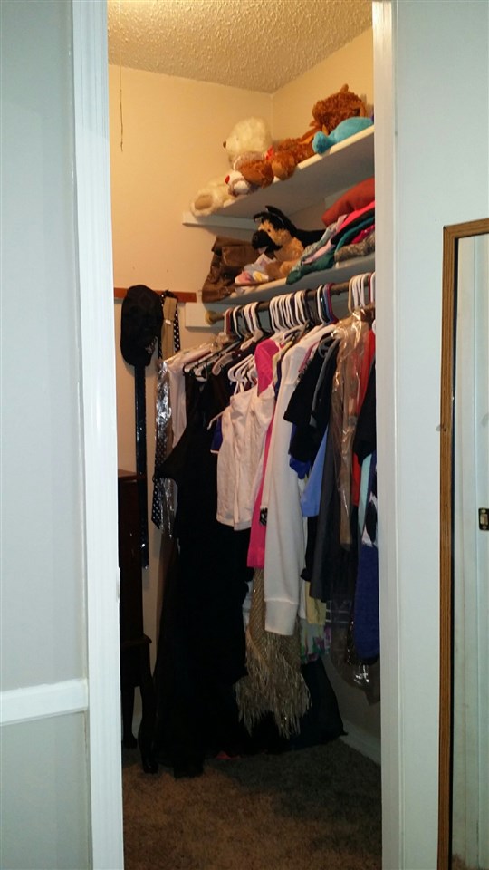 PLEASANT VIEW - Residential