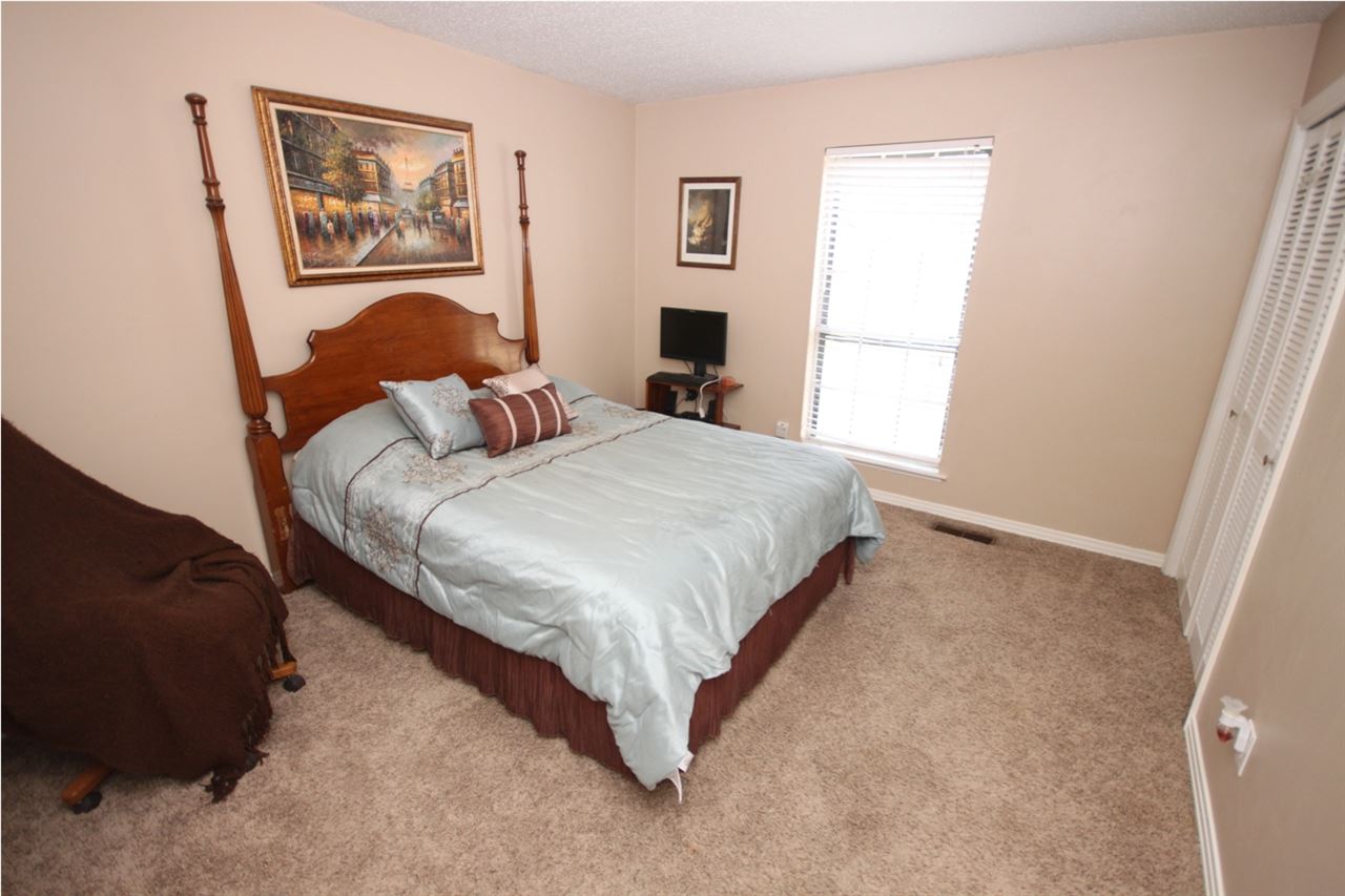 PLEASANT VIEW - Residential