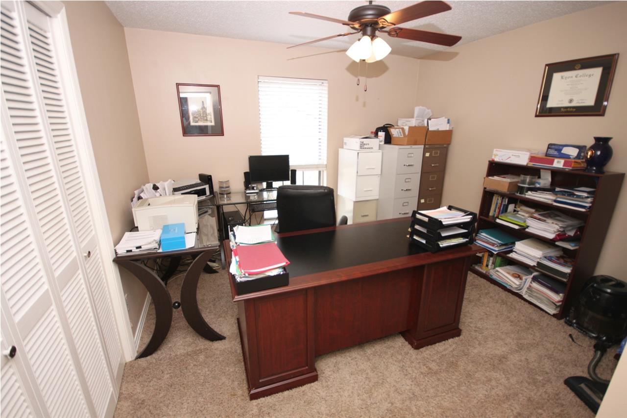 PLEASANT VIEW - Residential