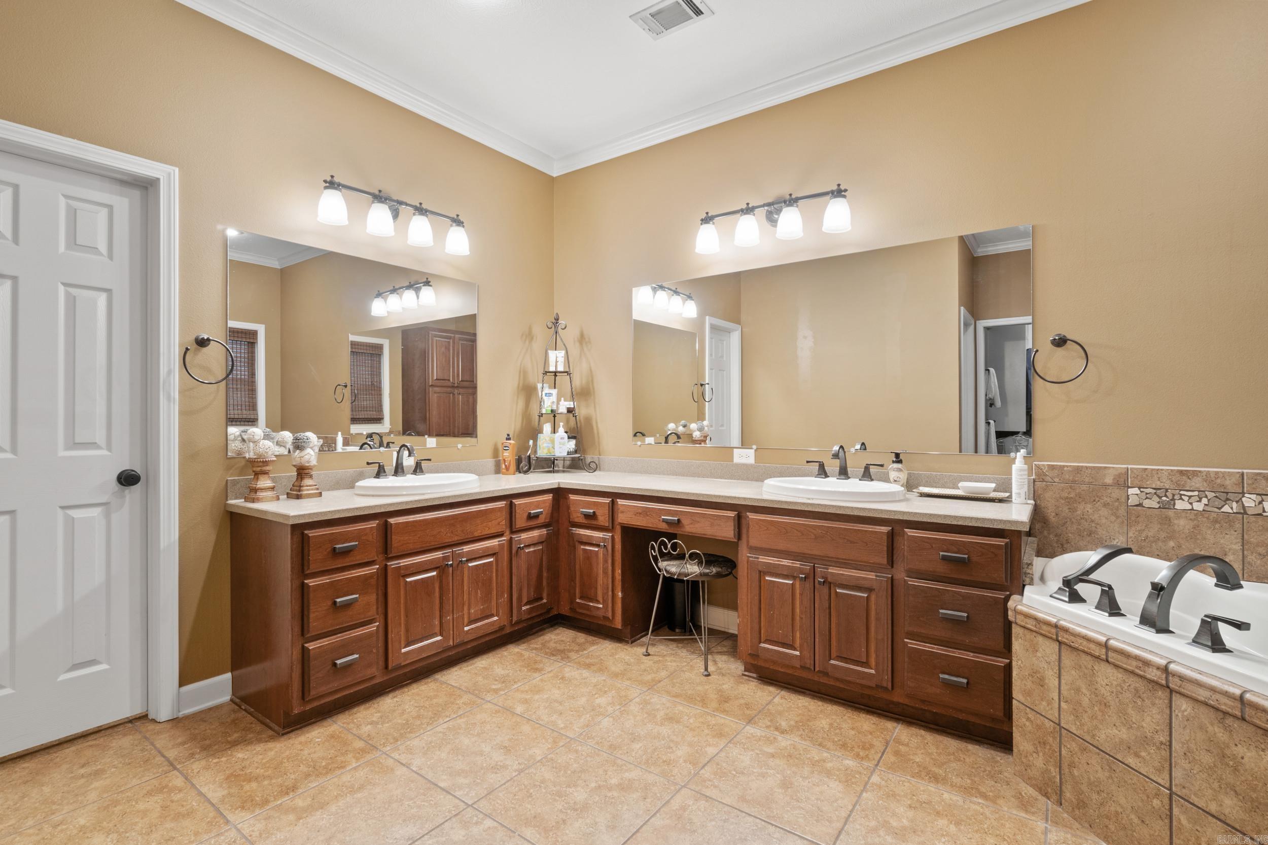 Honey Hill - Residential