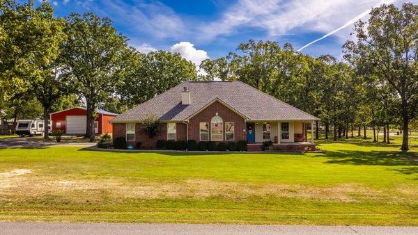23 NORTHLAKE CIR, CONWAY, AR 72032 - Image fbe4fa59d7c450192a72a8de686a9aba/669372749